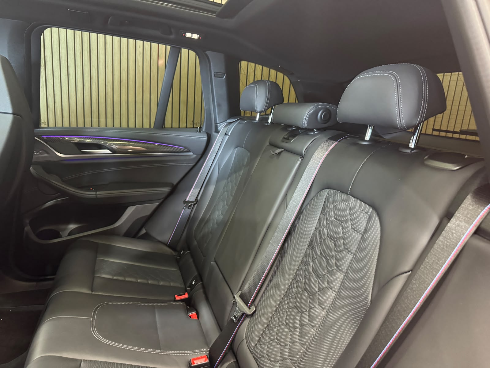 BMW X3 xDrive M Competition Steptronic-image-25