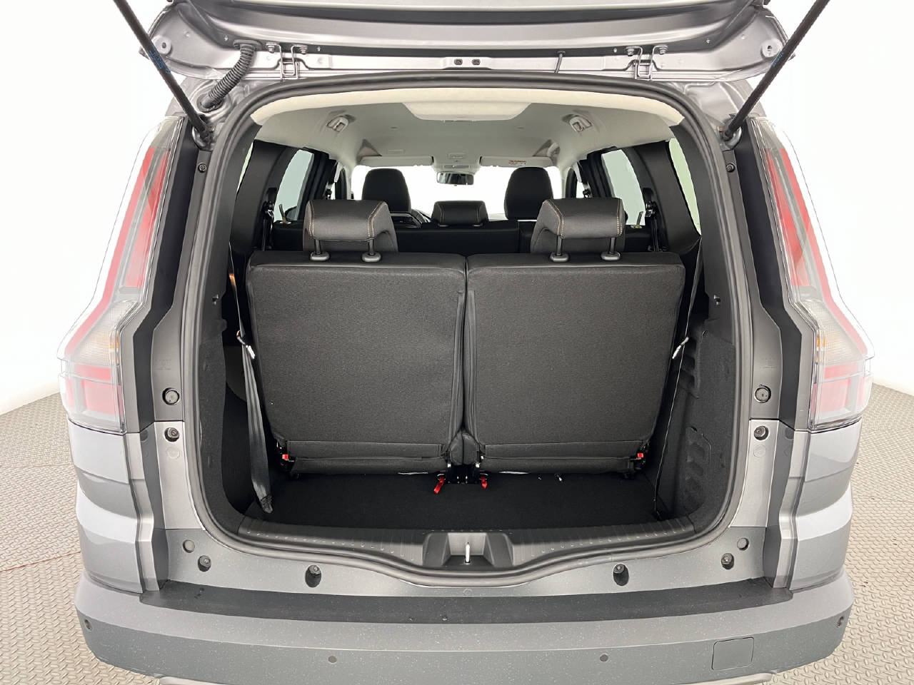 DACIA Jogger 1.8 Hybrid Extreme 7P-image-17