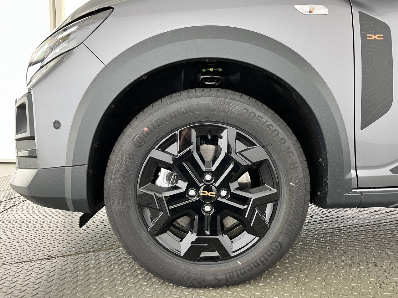 DACIA Jogger 1.8 Hybrid Extreme 7P-image-5