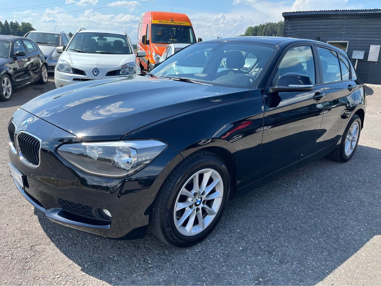 BMW 116i Urban Line-image-3