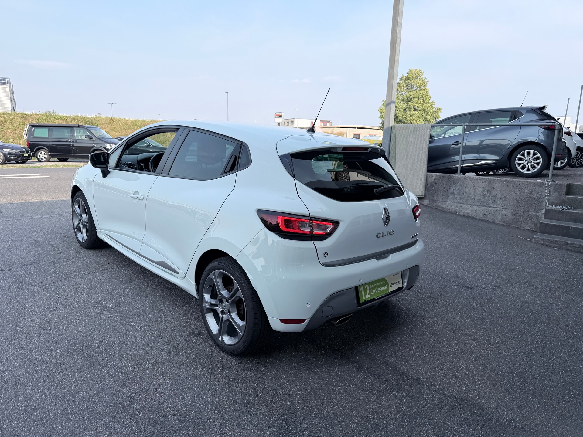 RENAULT Clio 1.2 16V T GT Line+++AB MFK+++-image-1