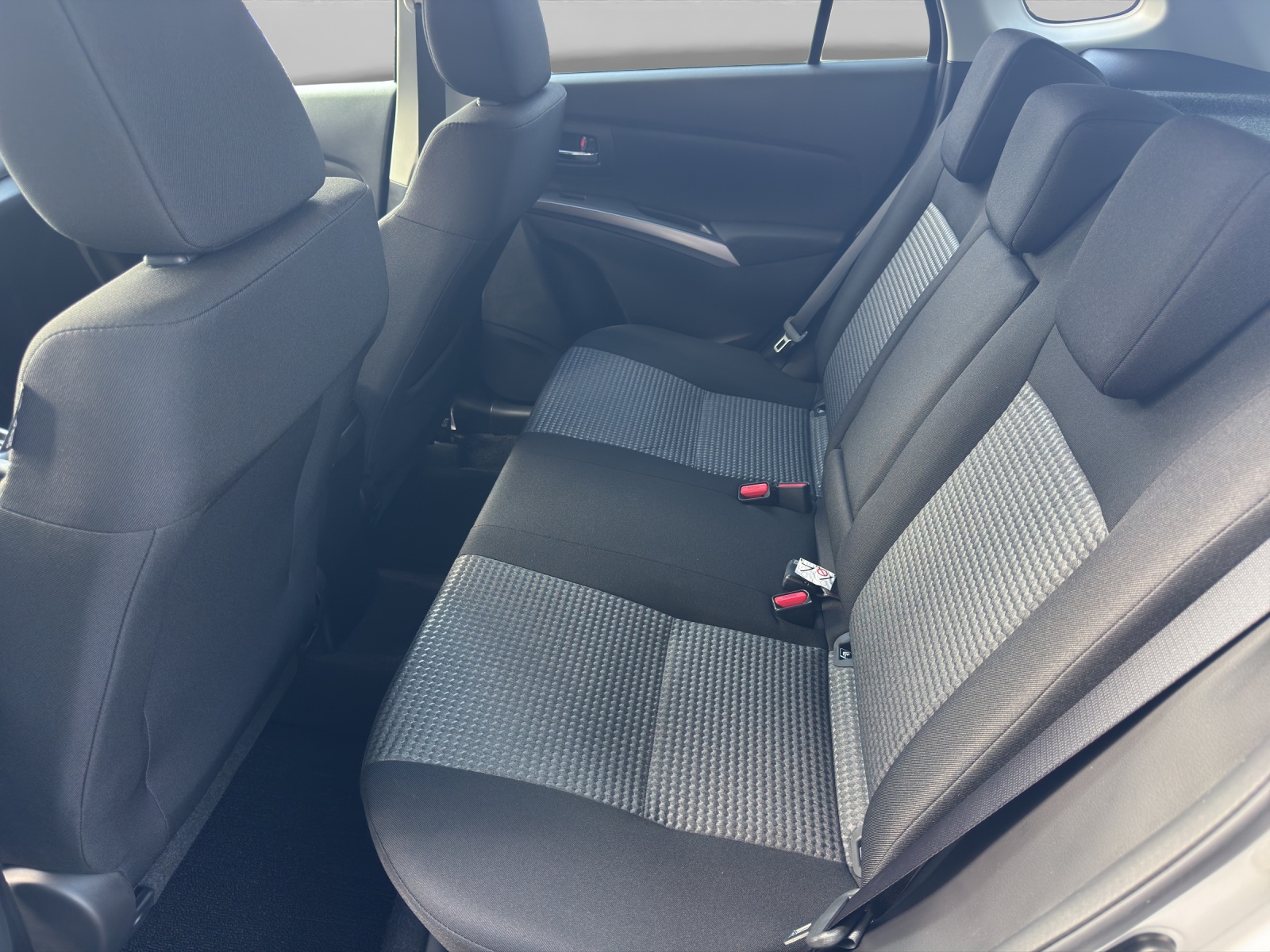 SUZUKI S-Cross 1.4 T Piz Sulai Hybrid 4x4-image-13