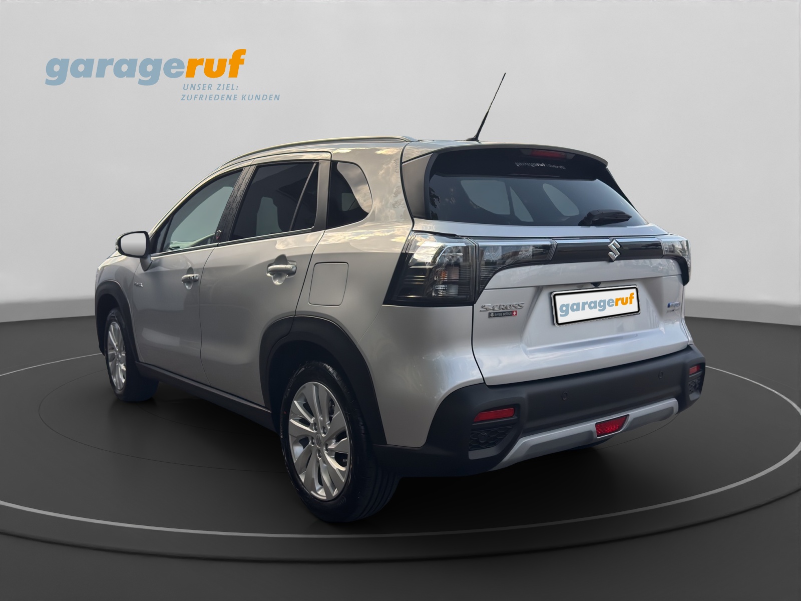 SUZUKI S-Cross 1.4 T Piz Sulai Hybrid 4x4-image-4