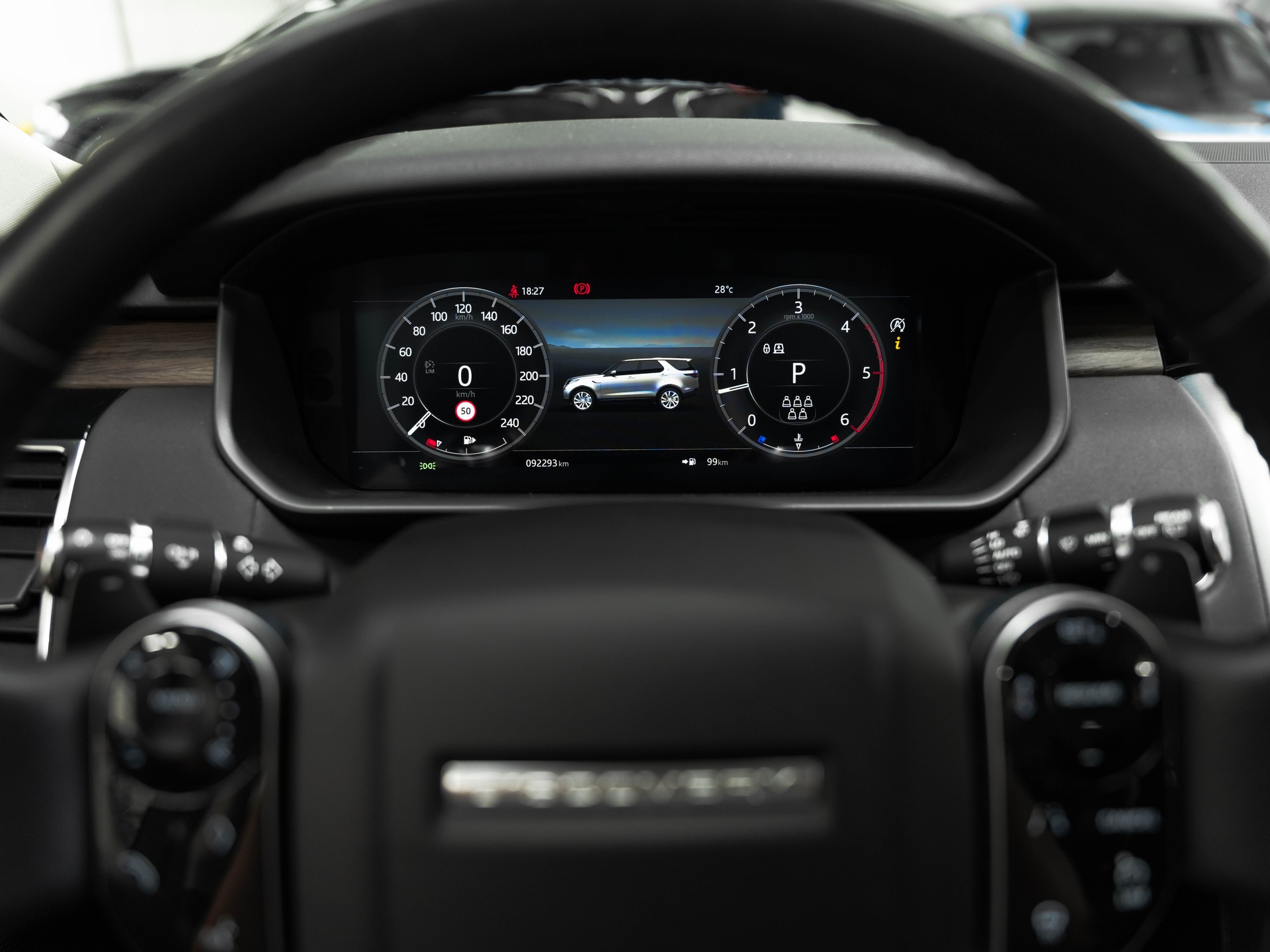 LAND ROVER Discovery 2.0 SD4 HSE Automatic-image-21