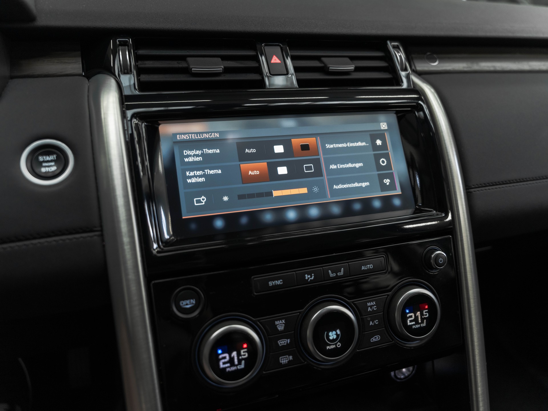 LAND ROVER Discovery 2.0 SD4 HSE Automatic-image-24
