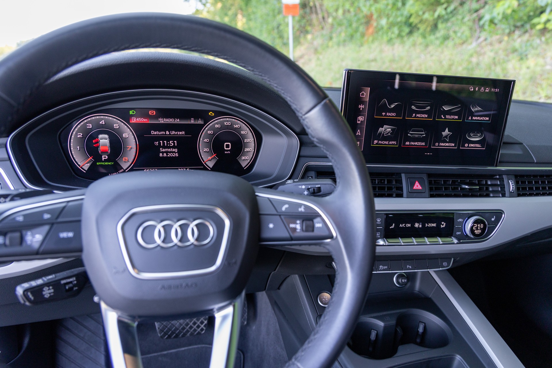 AUDI Sportback 45 TFSI S Line quattro-image-6
