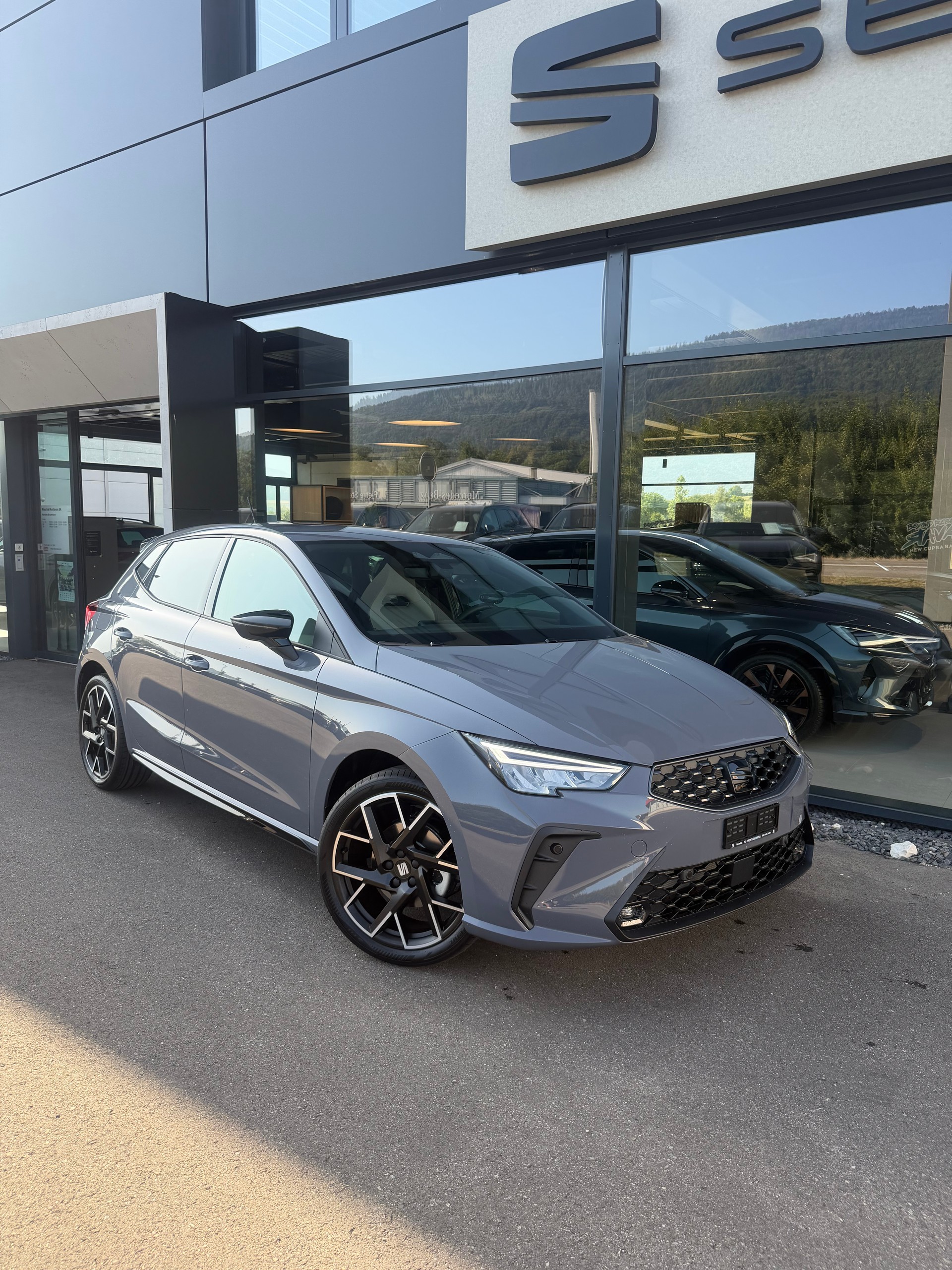 SEAT Ibiza 1.0 EcoTSI Move FR DSG-image-0