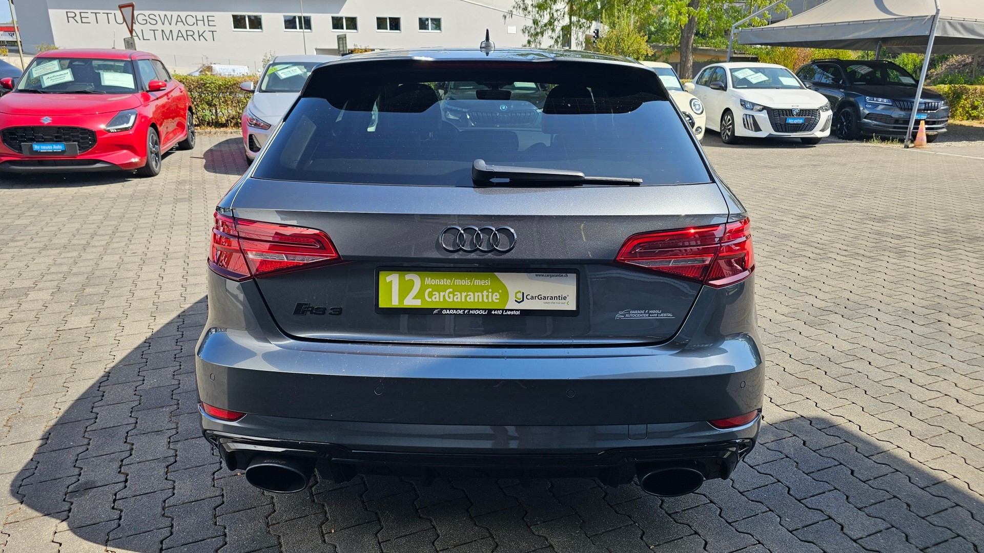 AUDI RS3 Sportback 2.5 TSI quattro S-tronic-image-9