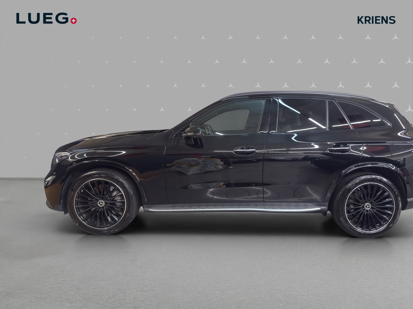 MERCEDES-BENZ GLC 300 4M - AMG / 360 Grad Kamera / Panorama-Dach / Soundsystem-image-1