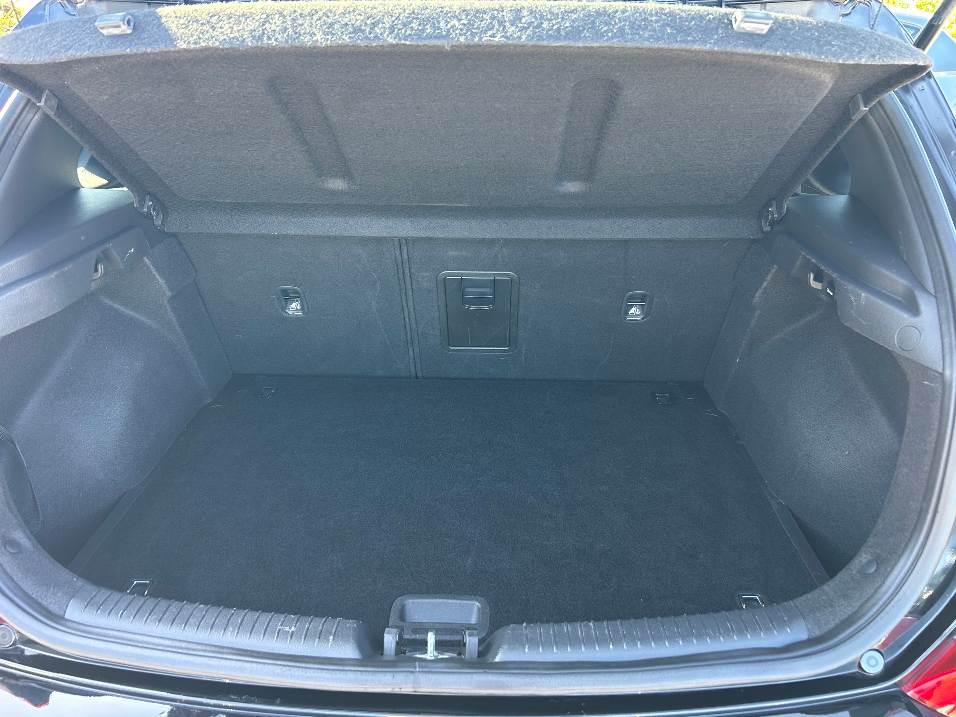 HYUNDAI i30 1.6 CRDi Launch-image-9