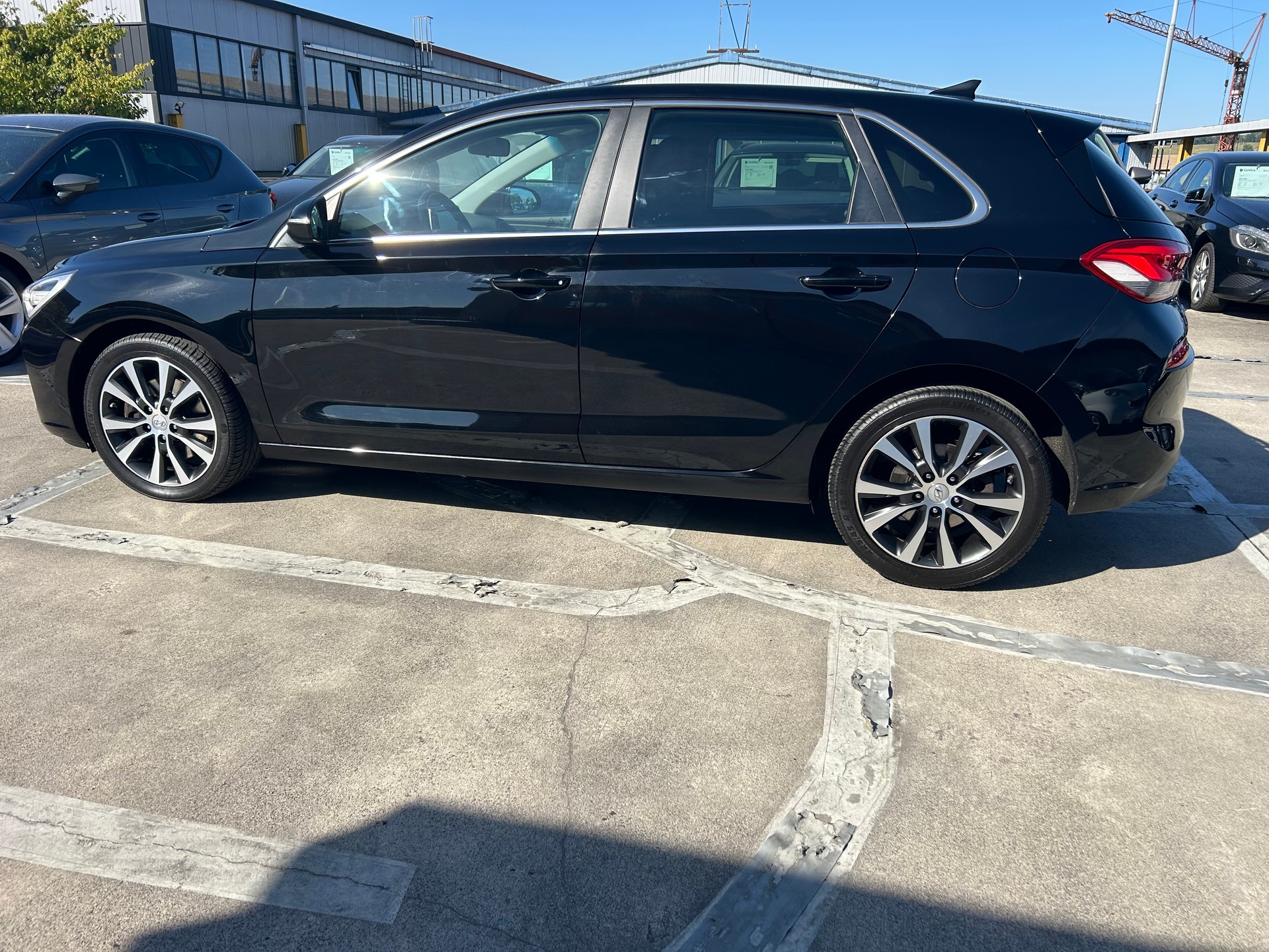 HYUNDAI i30 1.6 CRDi Launch-image-1