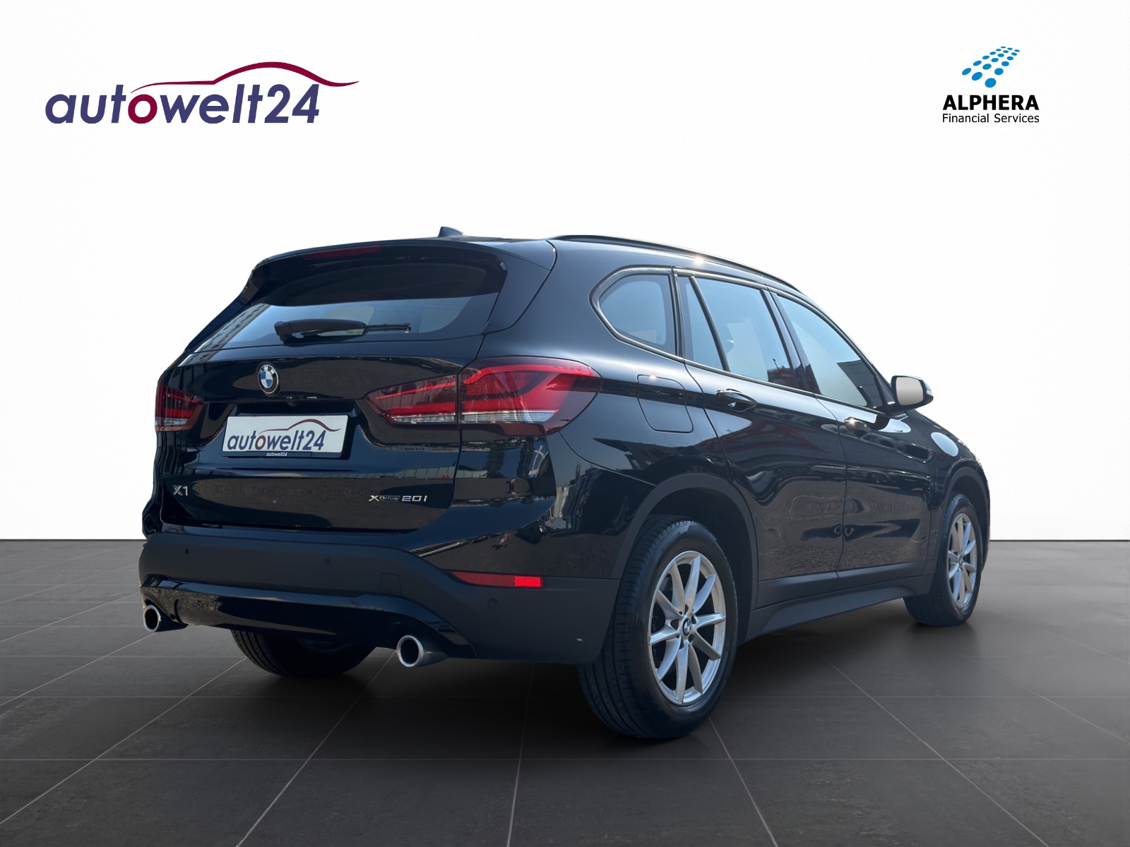 BMW X1 xDrive 20i Steptronic-image-4