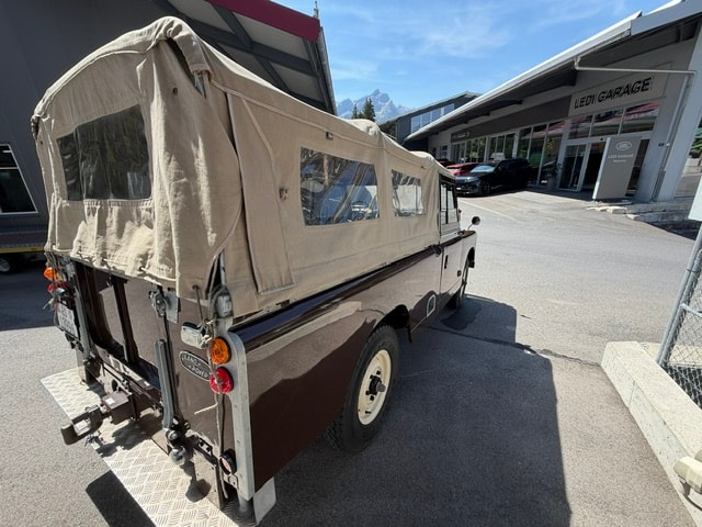 LAND ROVER Land Rover 109 Serie II-image-9
