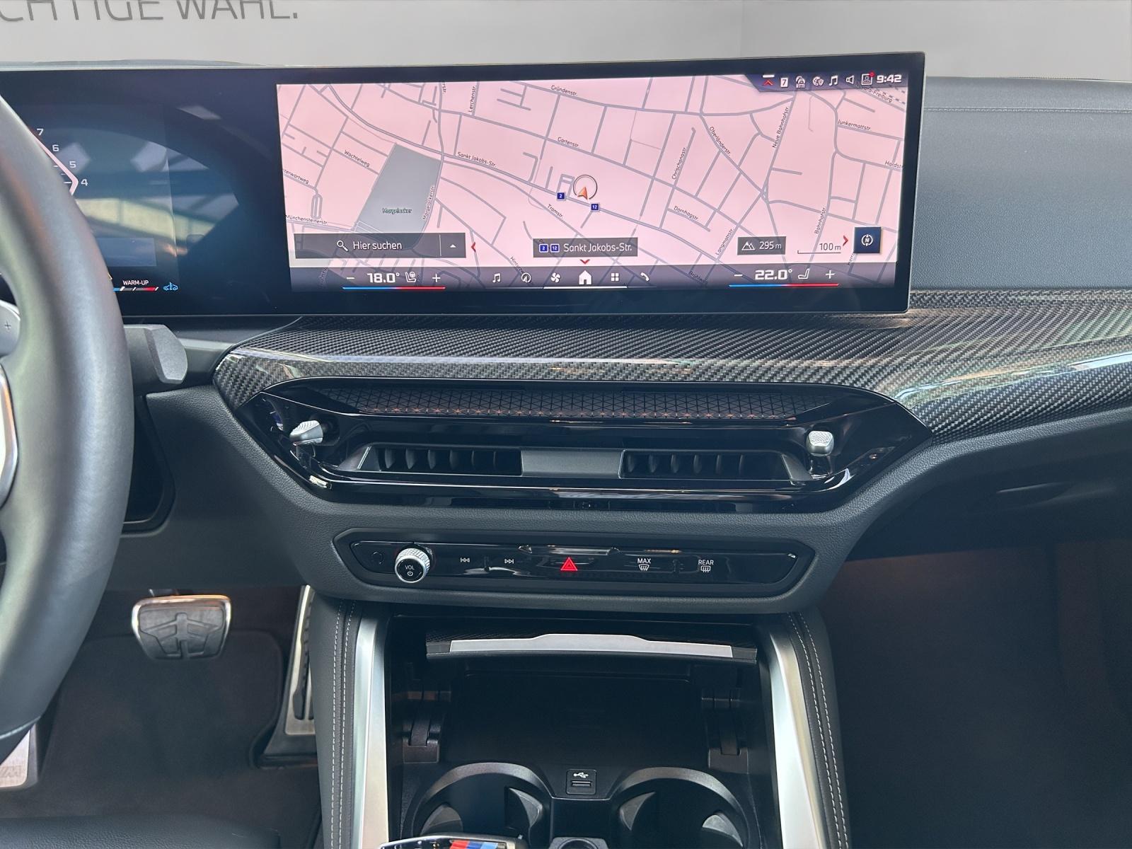 BMW M440i xDrive Coupé-image-12