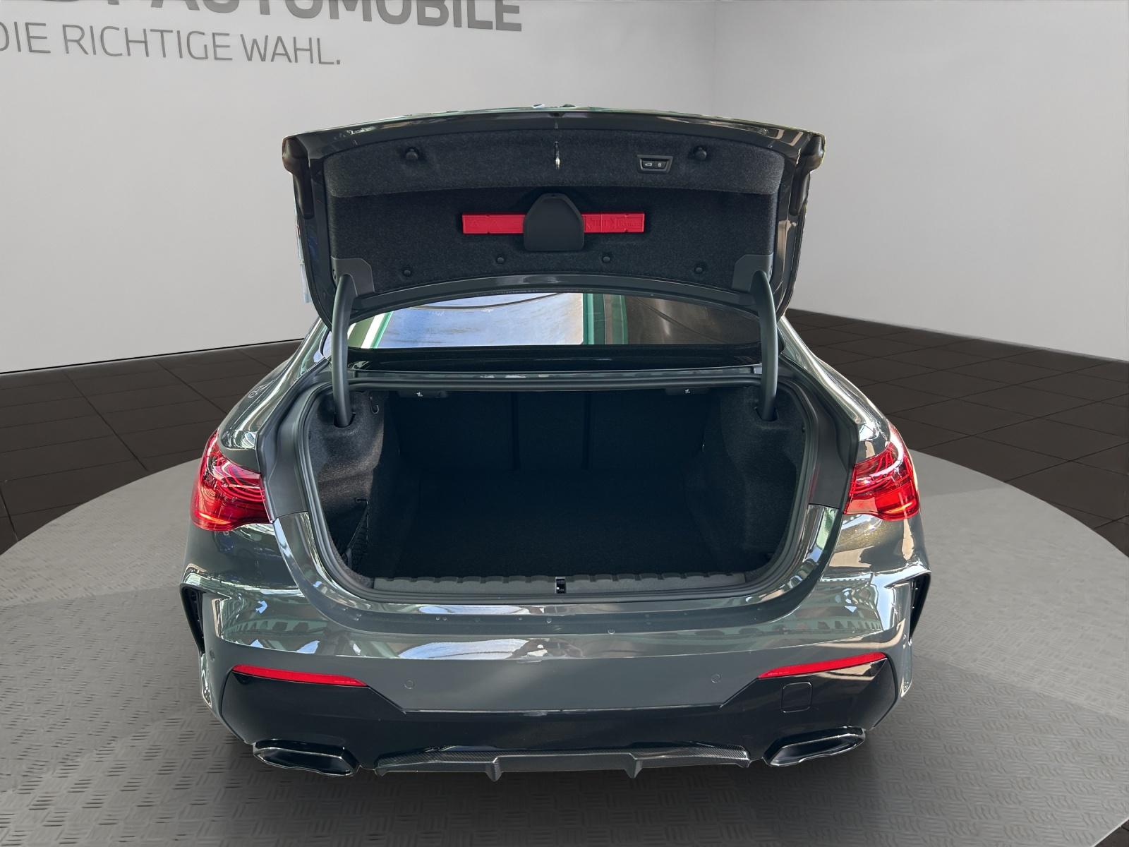 BMW M440i xDrive Coupé-image-29