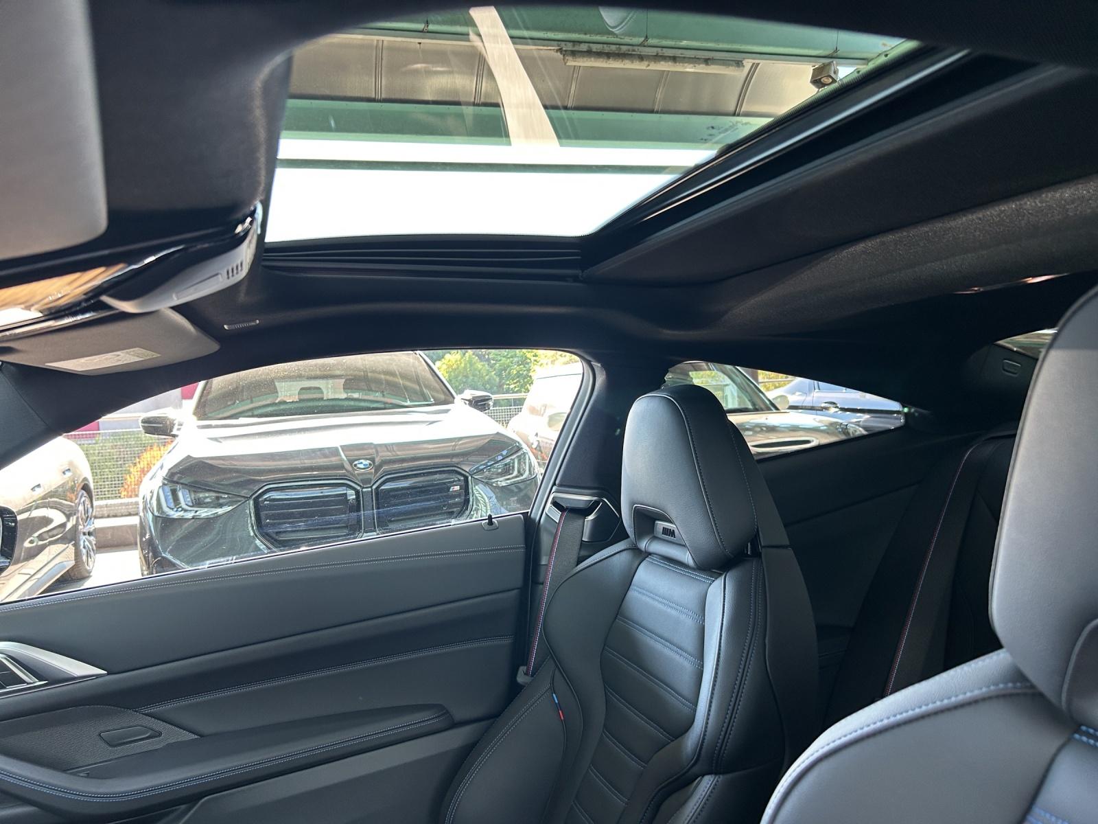 BMW M440i xDrive Coupé-image-6