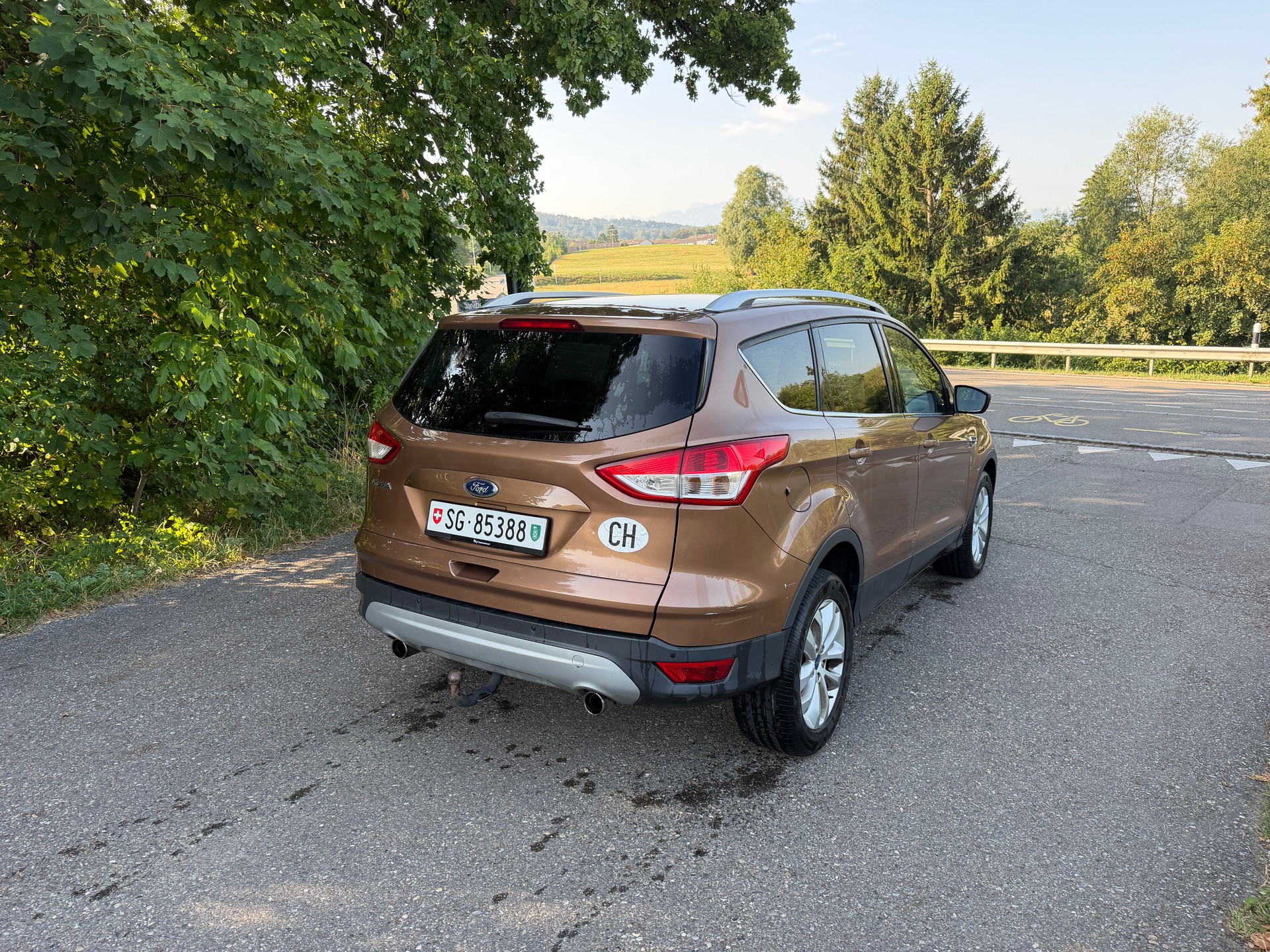 FORD Kuga 2.0 TDCi Carving 4WD PowerShift-image-6
