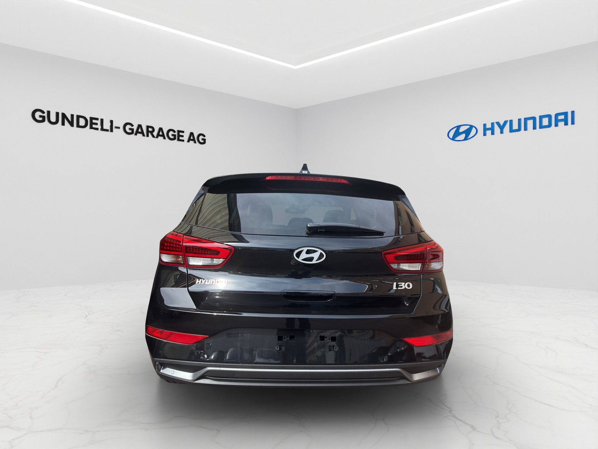 HYUNDAI i30 1.5 T-GDi Amplia 48V MH DCT-image-4