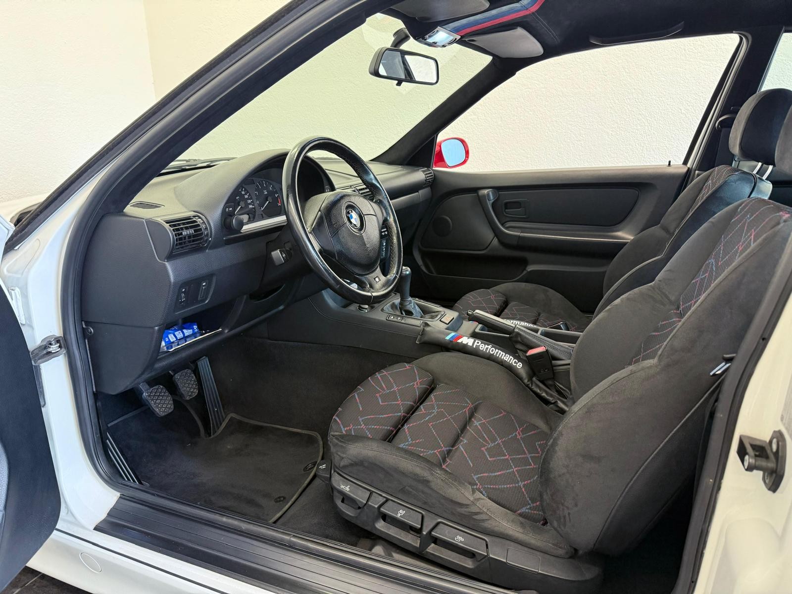 BMW 318ti Compact STW-image-16