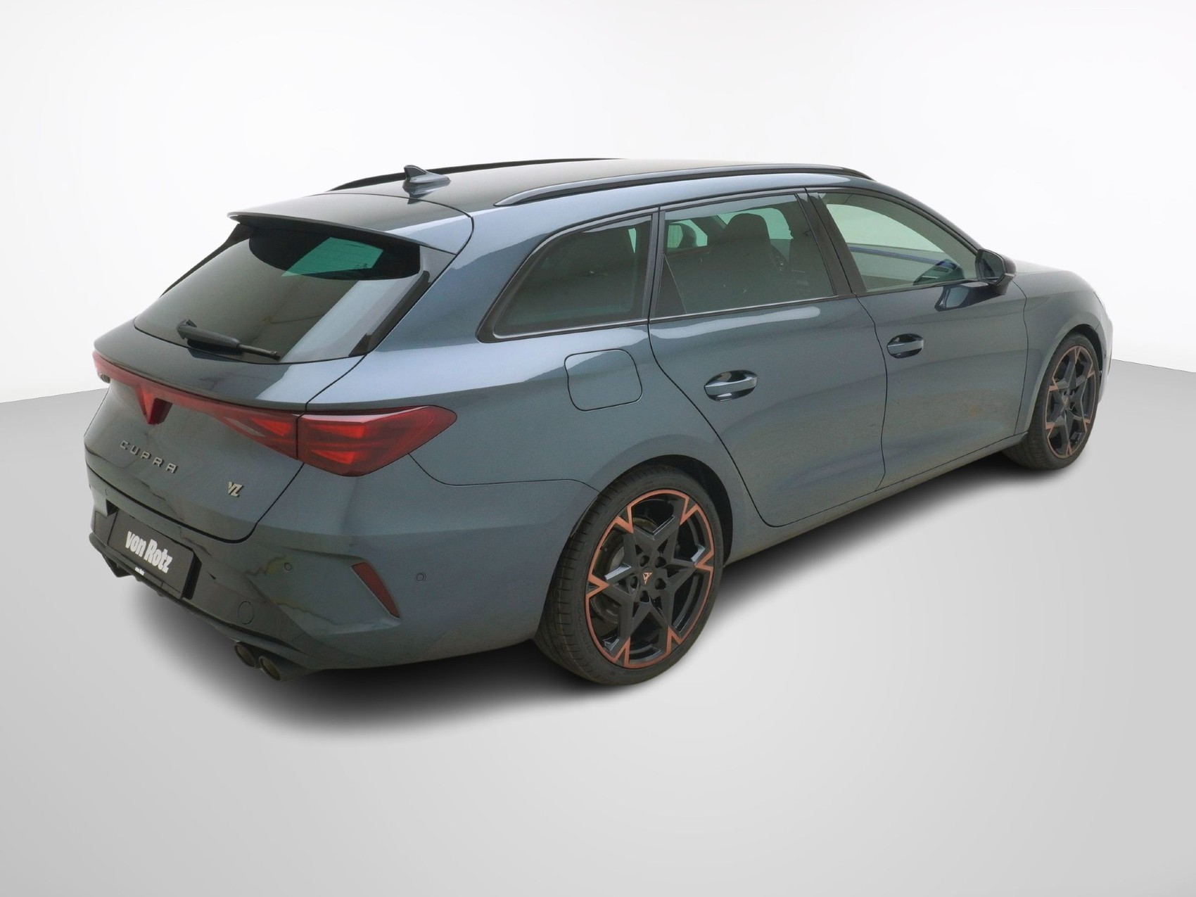 CUPRA Leon ST 2.0 TSI VZ 4Drive DSG-image-4