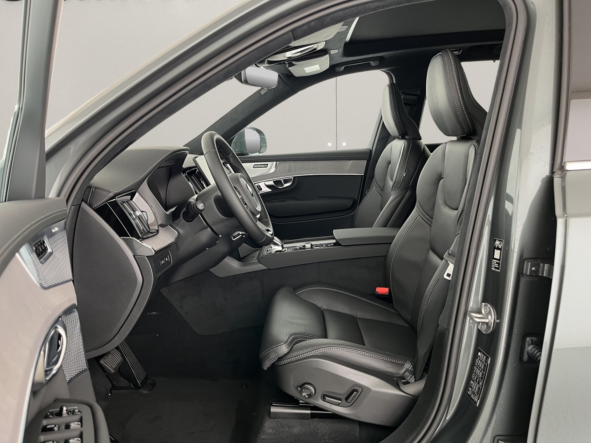 VOLVO XC90 2.0 T8 TE Ultra Bright eAWD-image-8