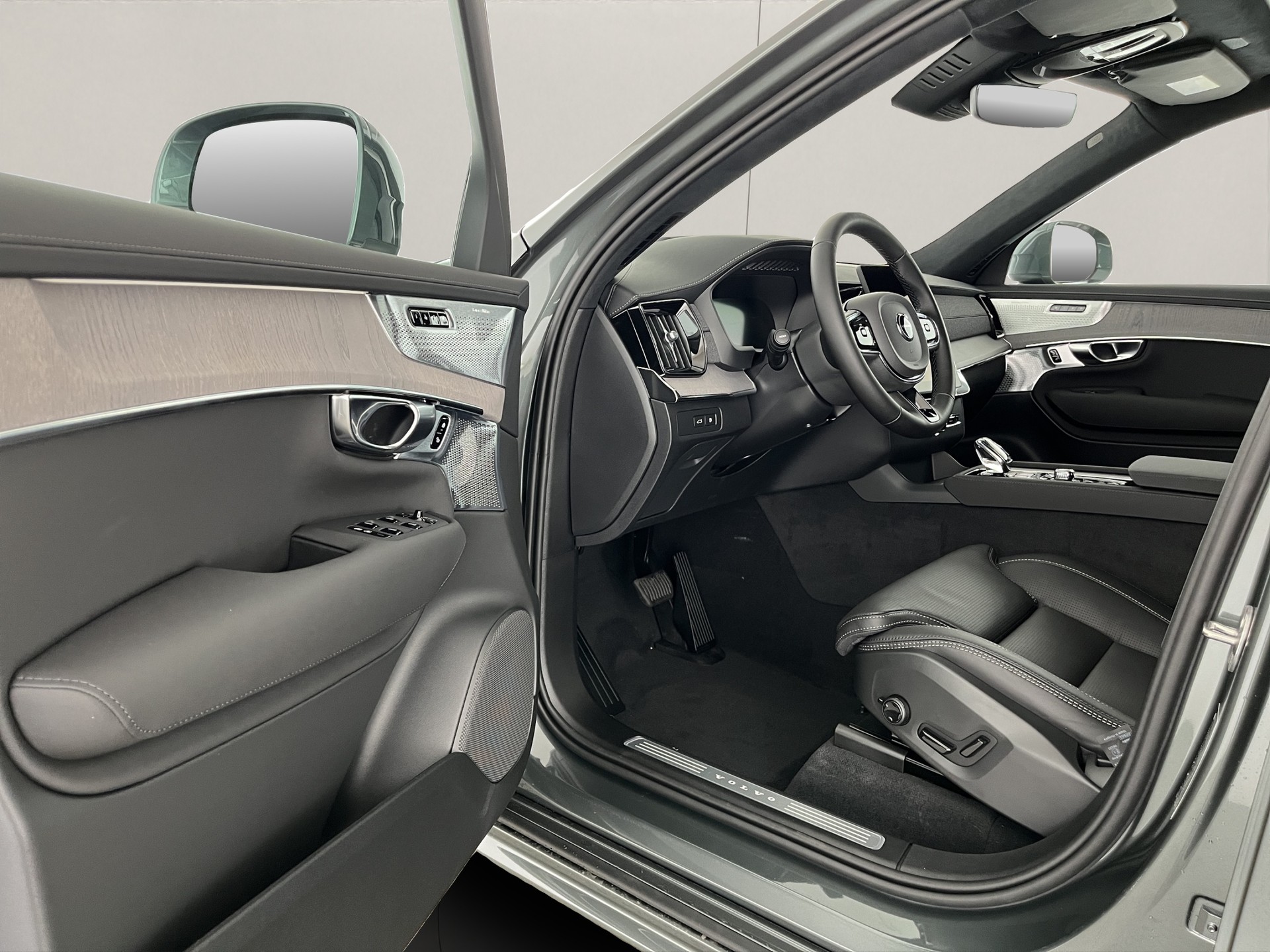 VOLVO XC90 2.0 T8 TE Ultra Bright eAWD-image-7