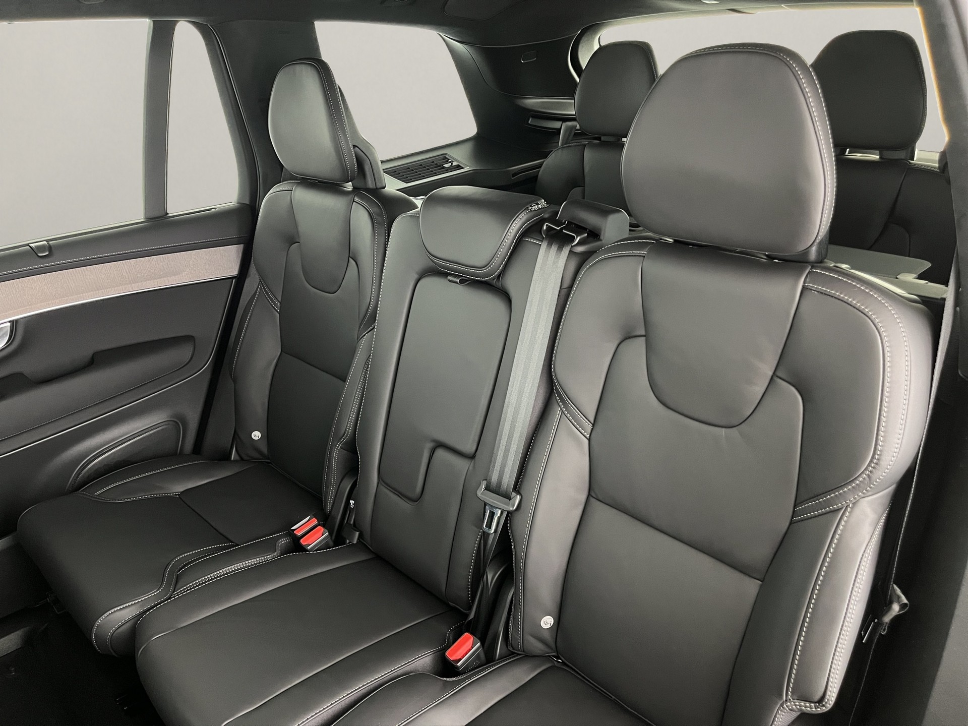 VOLVO XC90 2.0 T8 TE Ultra Bright eAWD-image-17