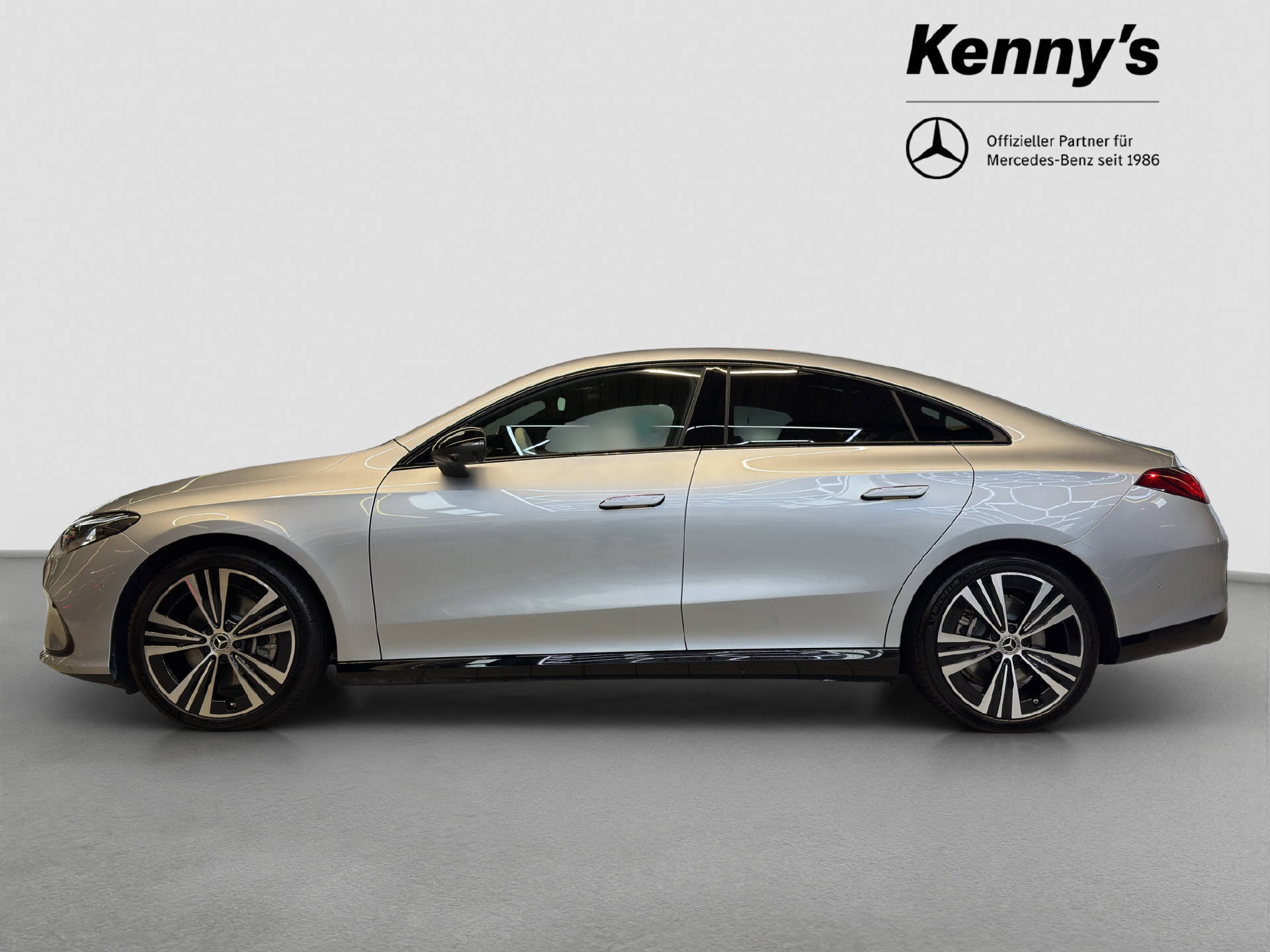 MERCEDES-BENZ CLA 350 Progressive 4MATIC EQ-image-3