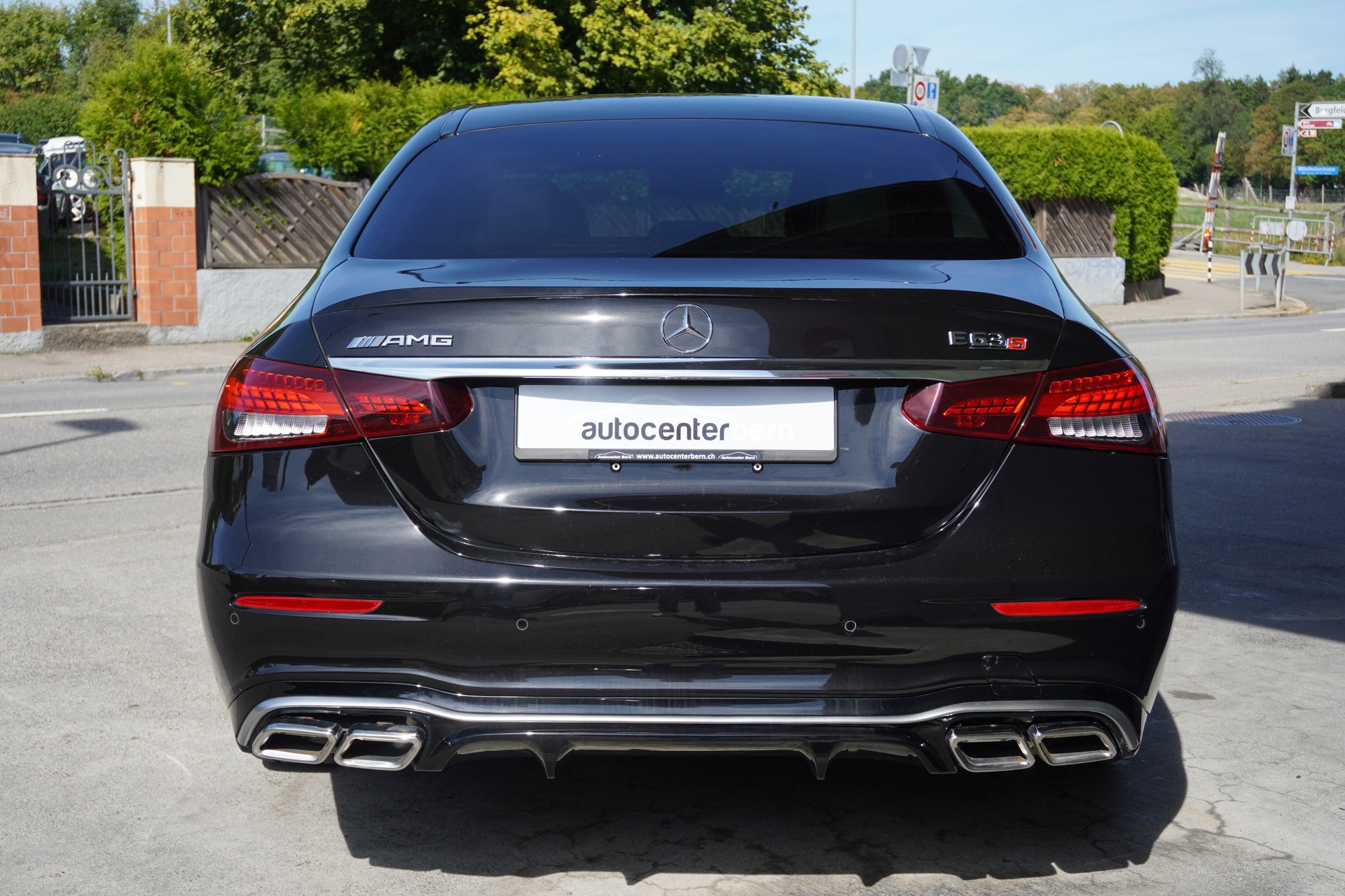 MERCEDES-BENZ E 200 AMG 63's Optik 9G-Tronic-image-4