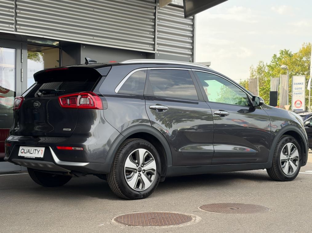 KIA Niro 1.6 GDi Hybrid Style-showroom-element-2