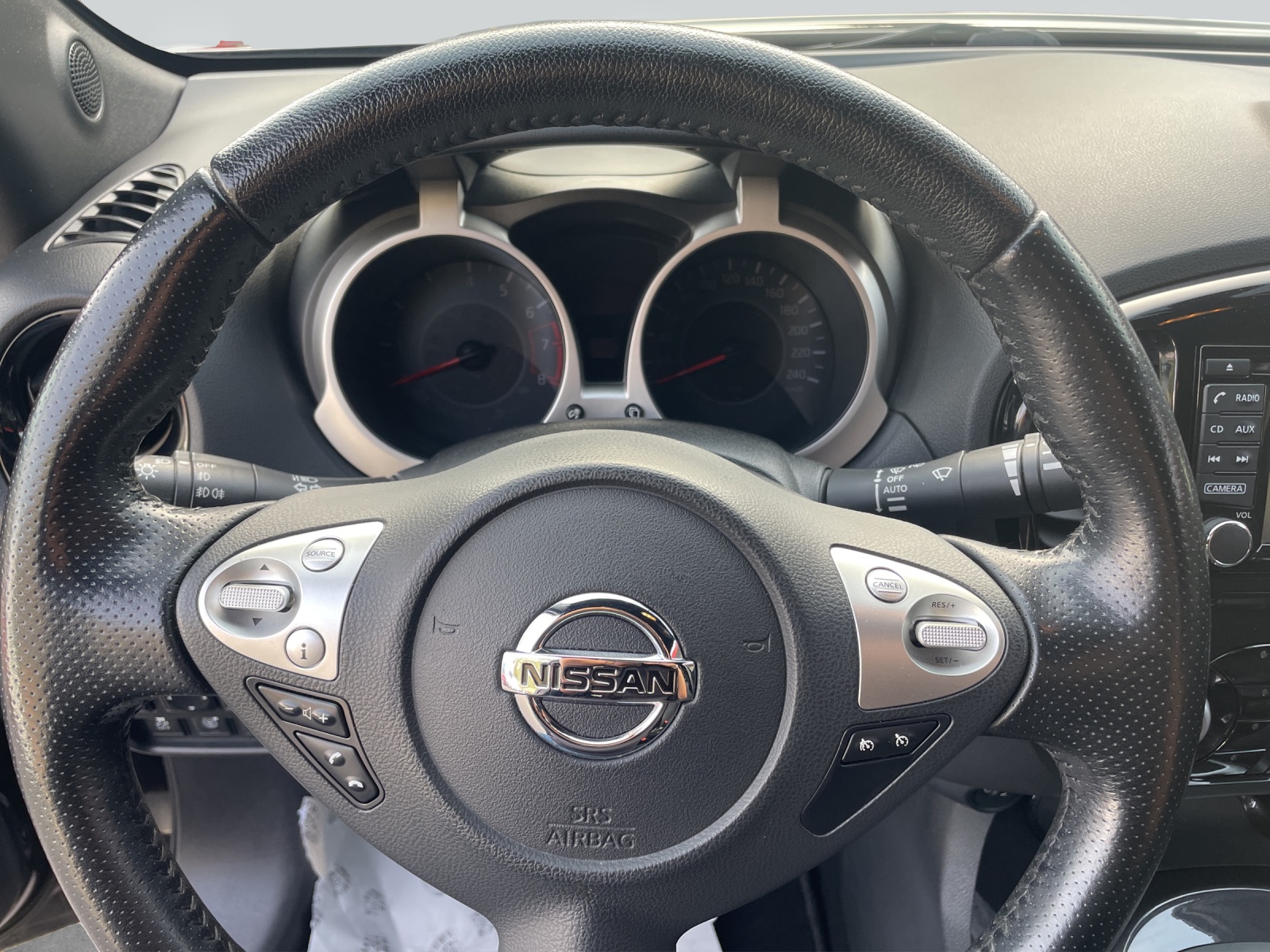 NISSAN Juke 1.6 DIG-T tekna 4x4 Xtronic M-CVT-image-5