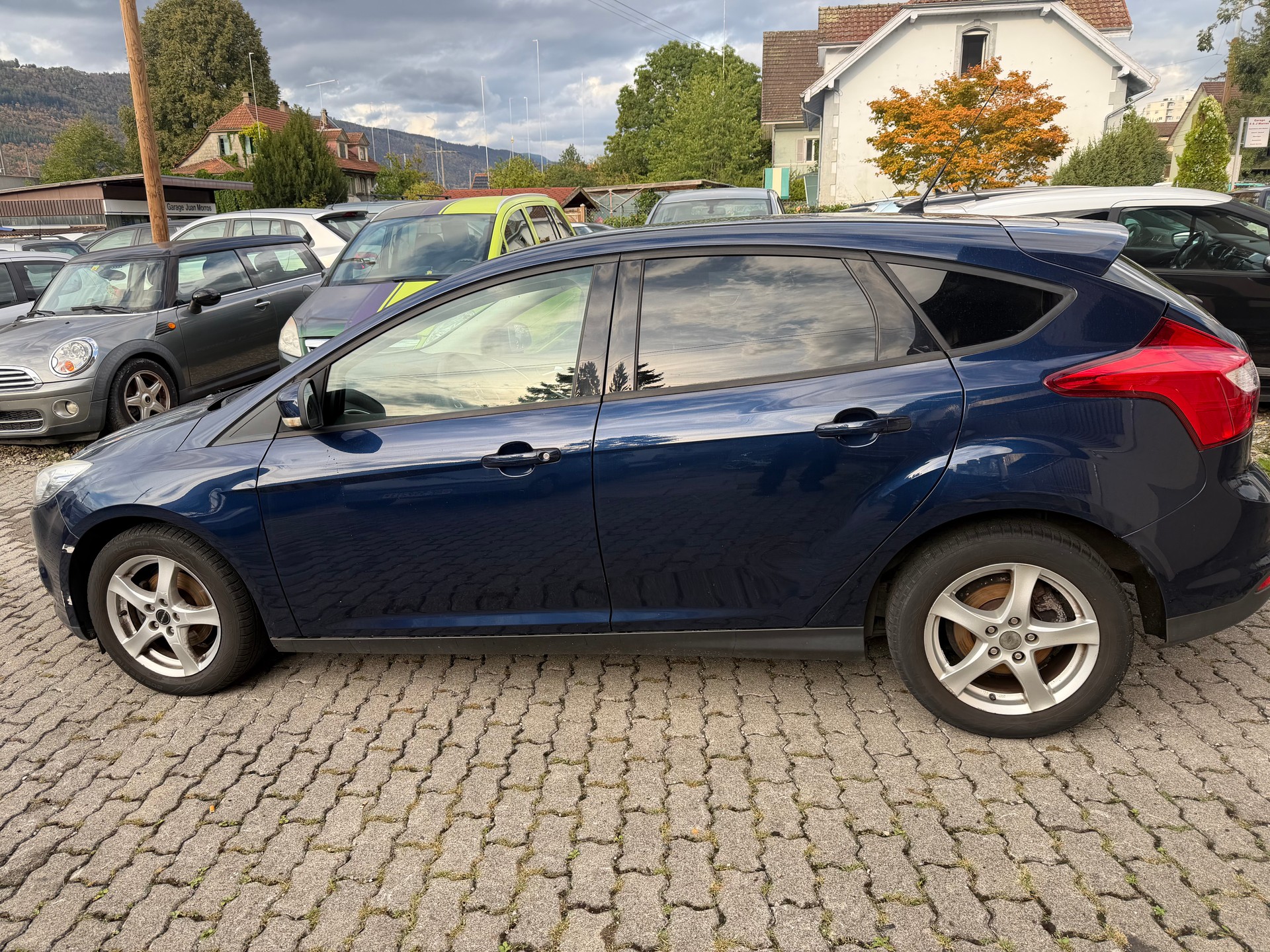 FORD Focus 1.0 SCTi Titanium-image-3