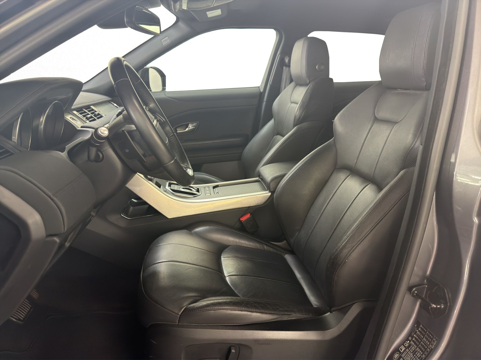 LAND ROVER Range Rover Evoque 2.0 TD4 HSE AT9-image-7