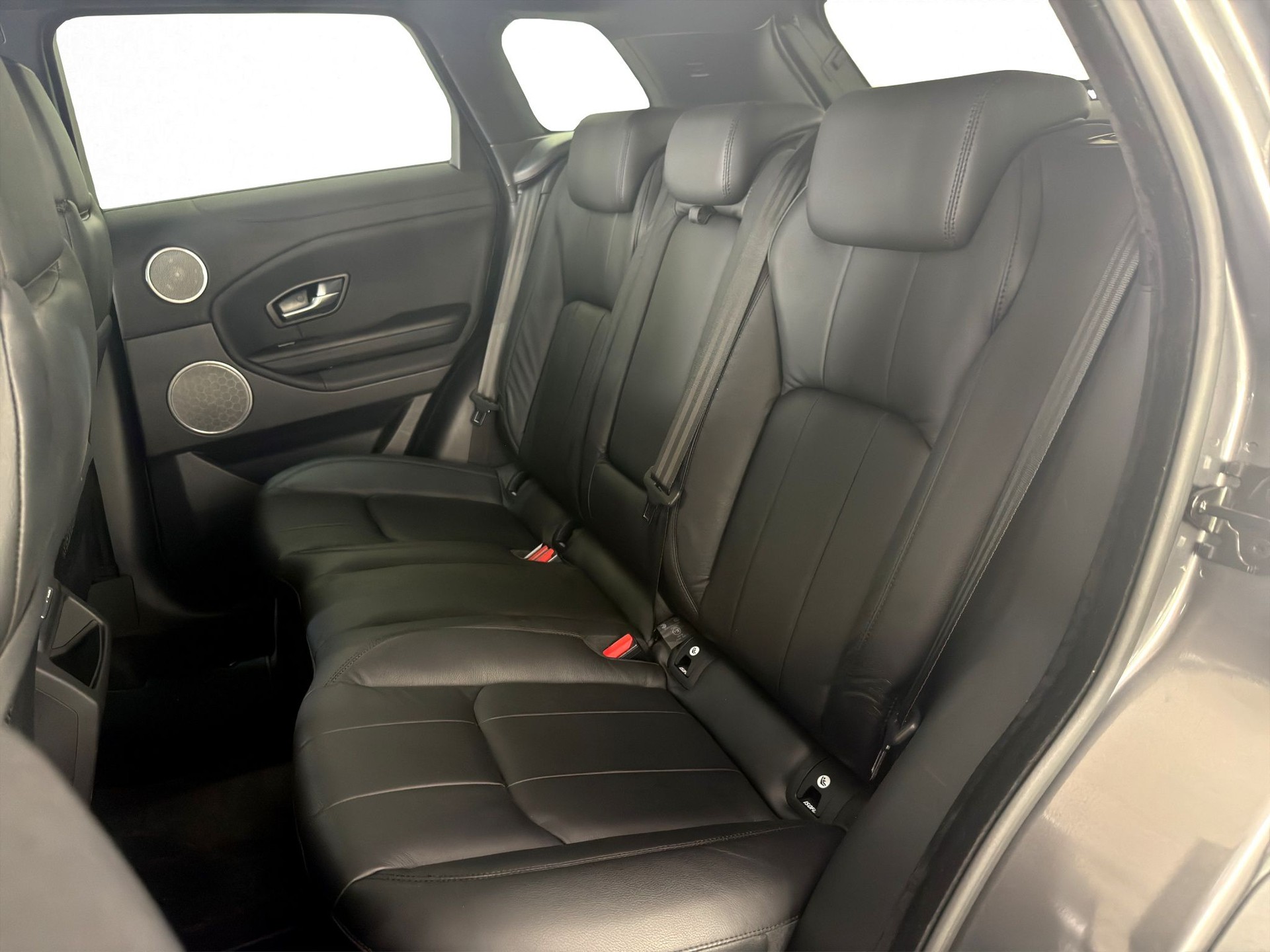 LAND ROVER Range Rover Evoque 2.0 TD4 HSE AT9-image-8
