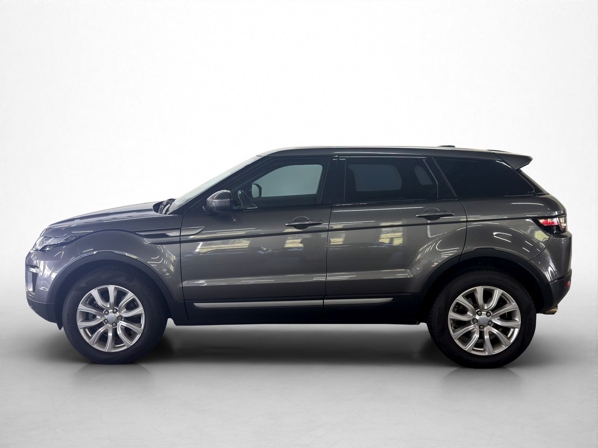 LAND ROVER Range Rover Evoque 2.0 TD4 HSE AT9-image-3