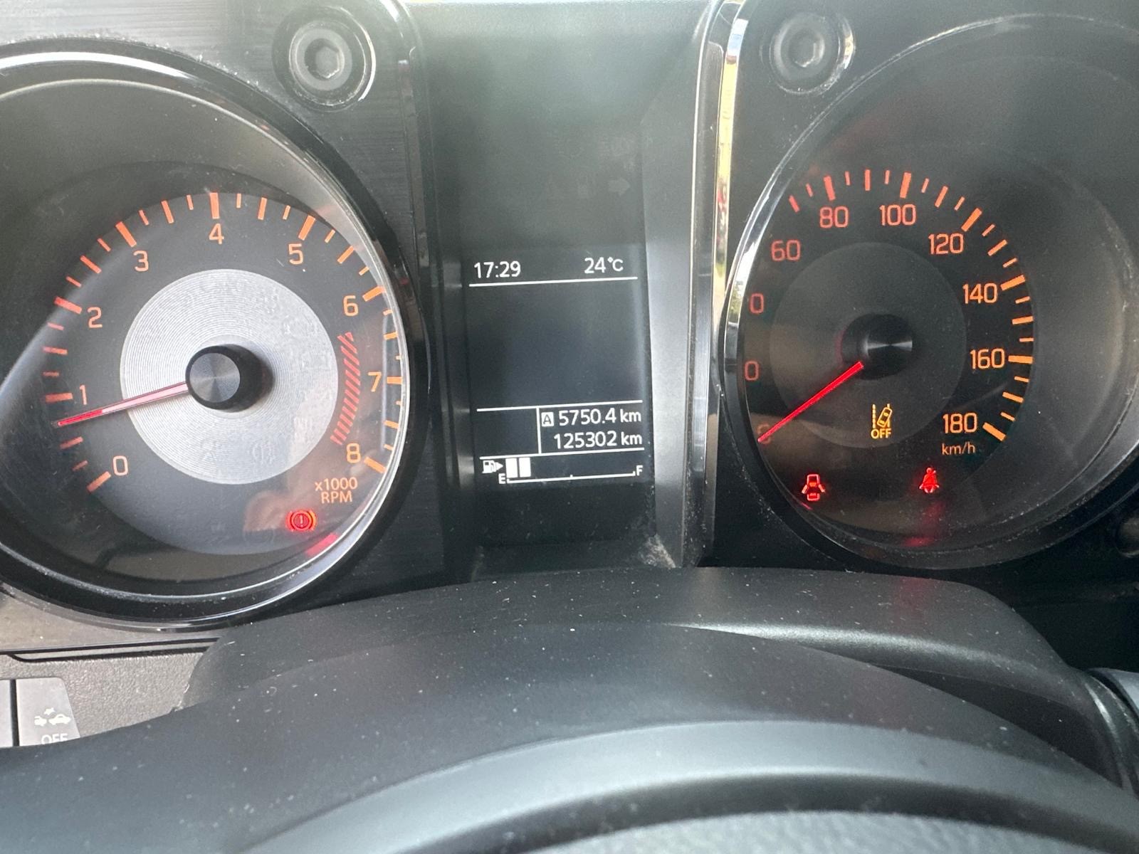SUZUKI Jimny 1.5 Compact+ 4x4-image-12