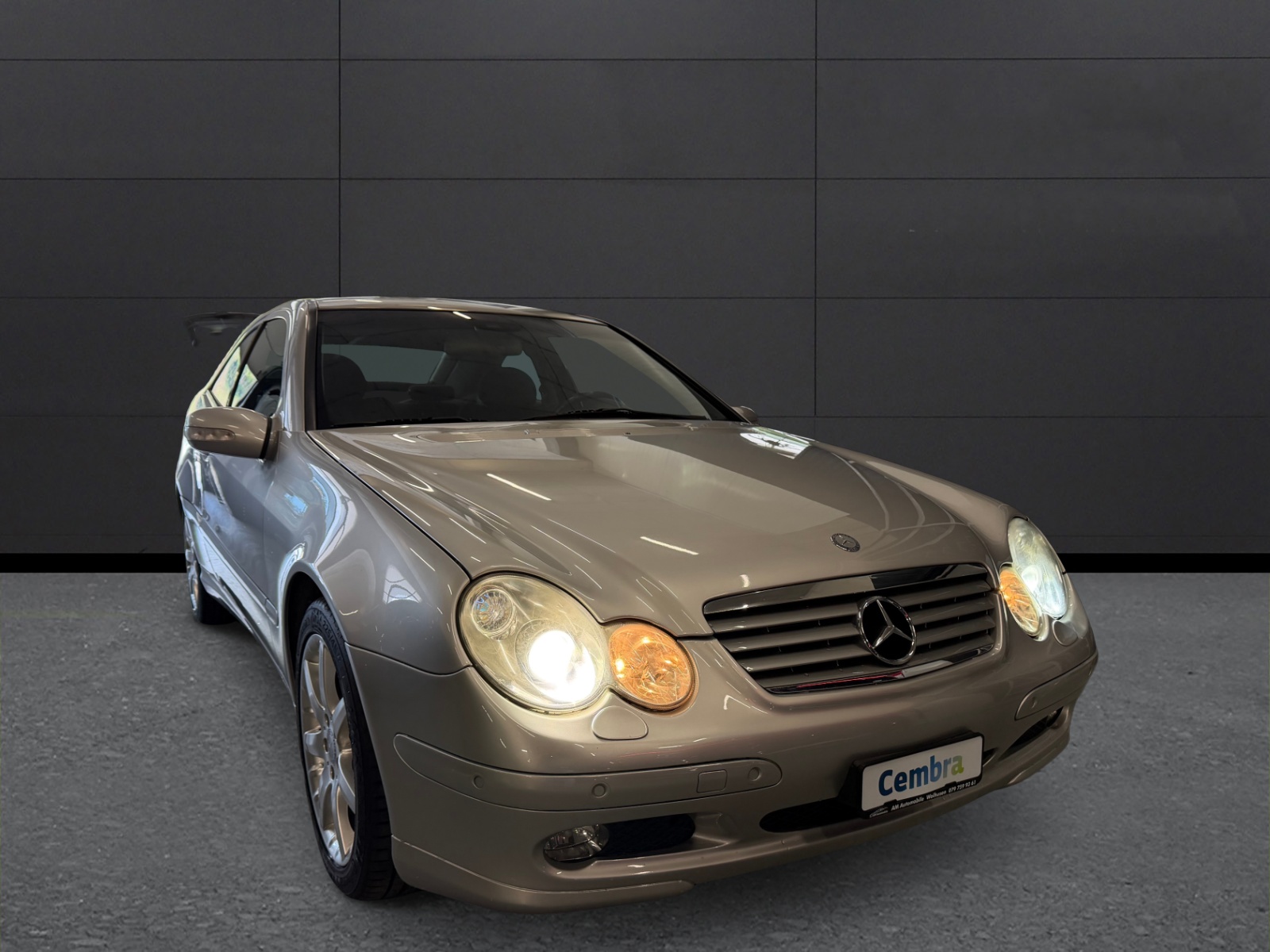 MERCEDES-BENZ C 200 Kompressor-image-6
