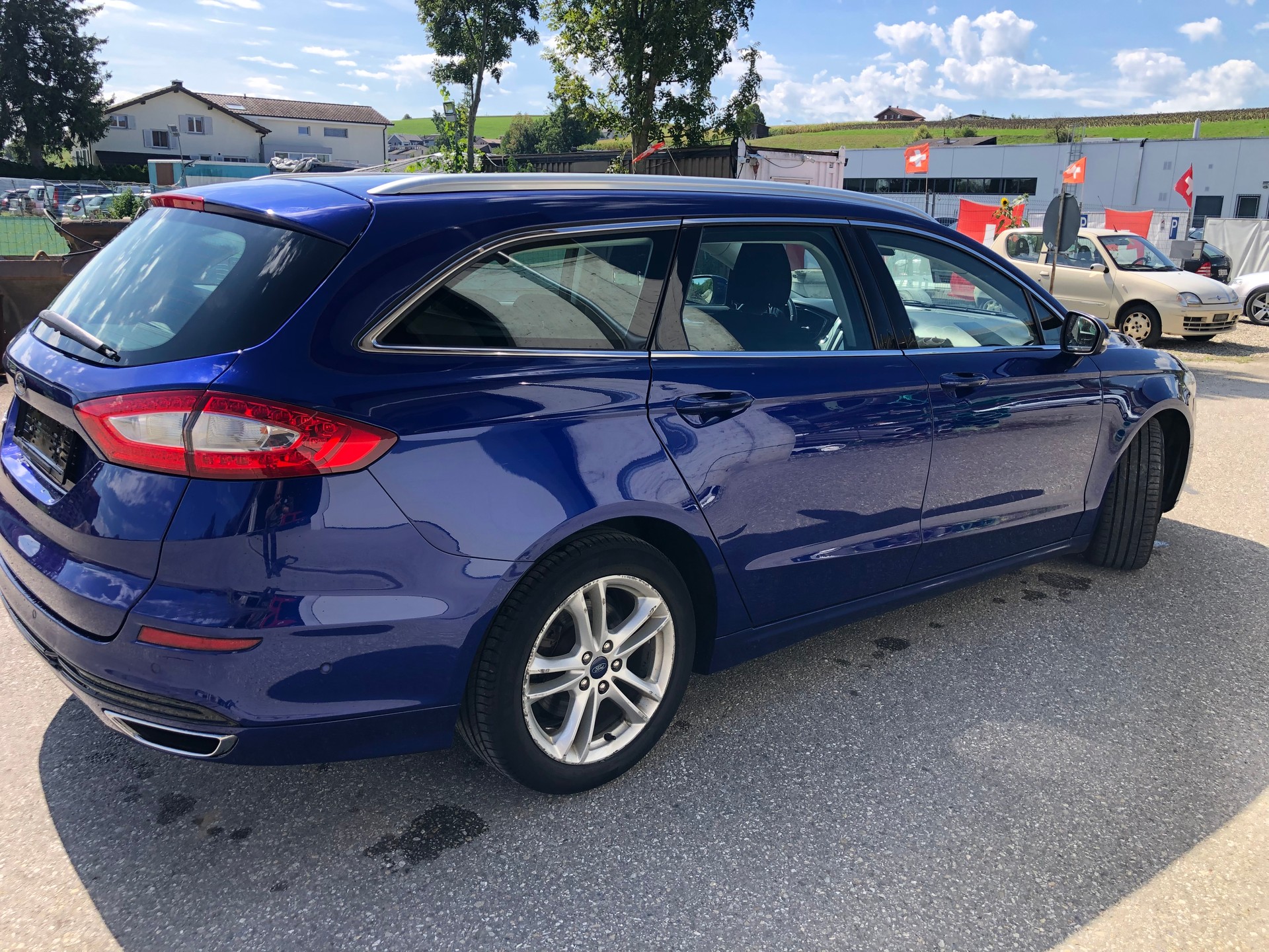 FORD Mondeo 2.0 TDCi Trend PowerShift-image-5