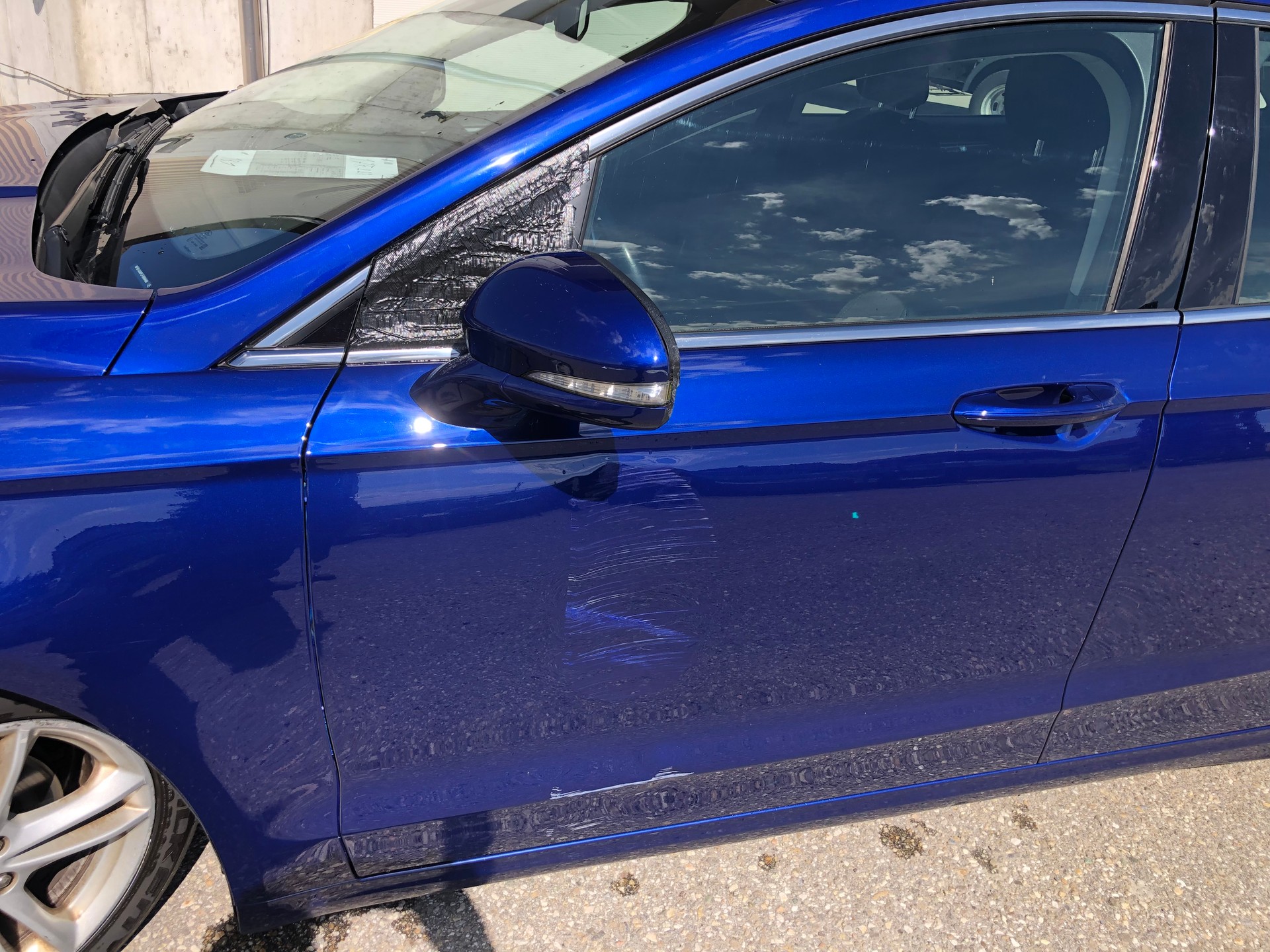 FORD Mondeo 2.0 TDCi Trend PowerShift-image-3