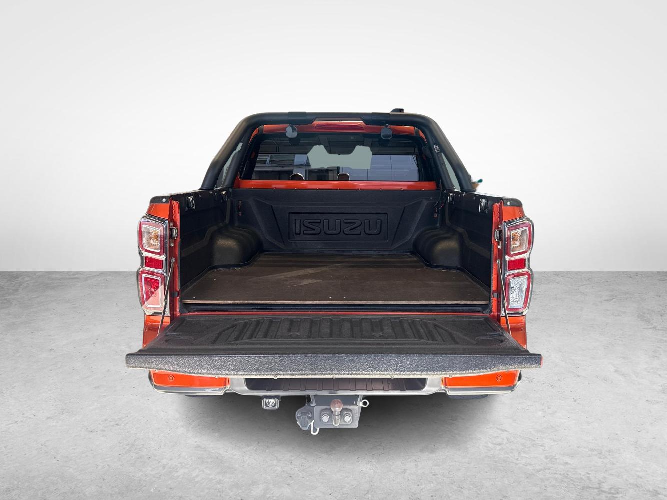ISUZU D-Max Crew Pick-up 1.9 DDi N60 F 4x4 - Diversi accessori inclusi-image-11