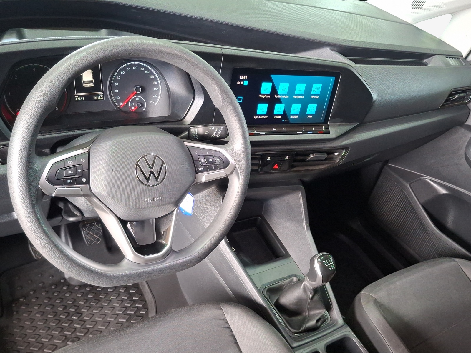 VW Caddy Cargo 2.0TDI-image-8