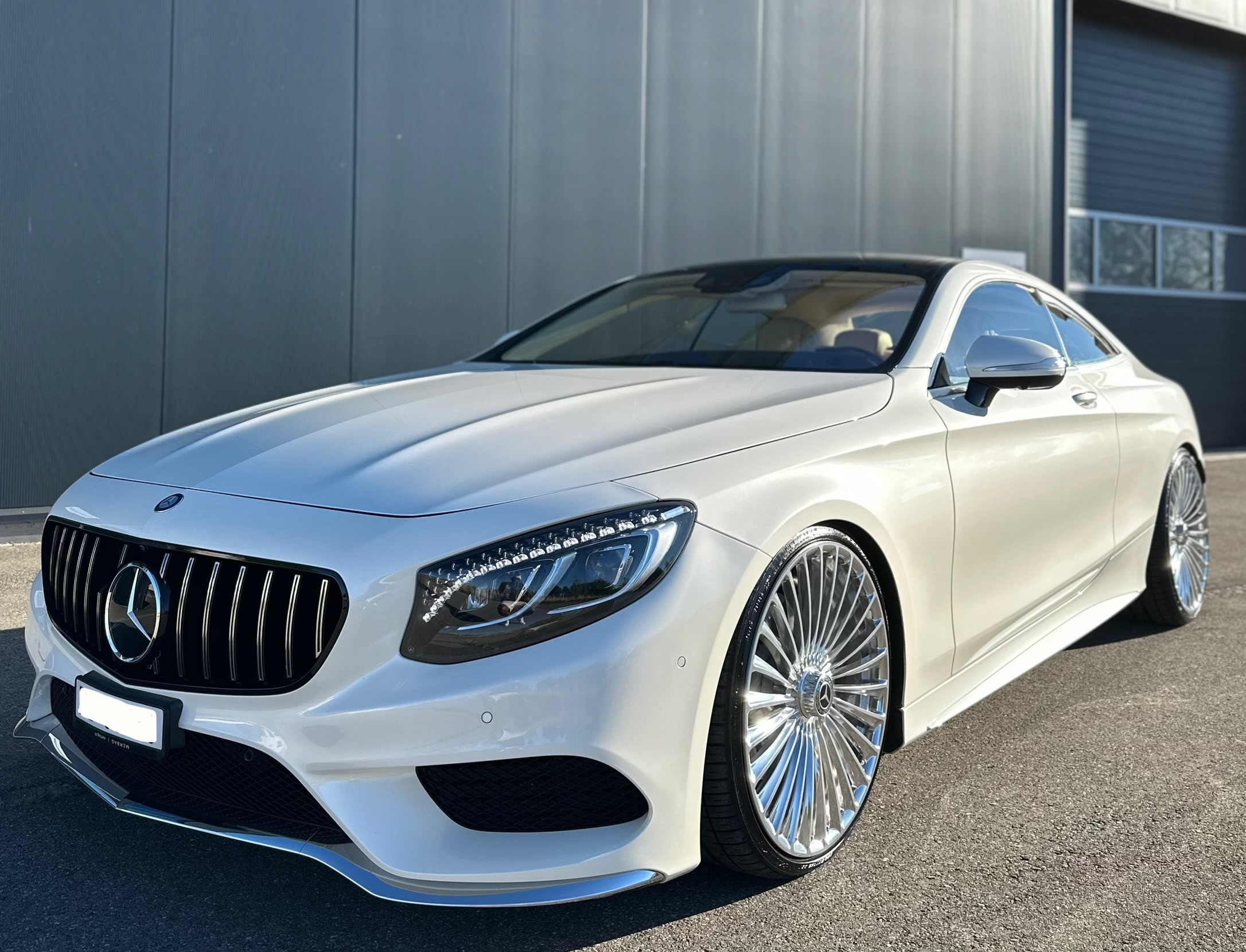 MERCEDES-BENZ S 500 V8 4matic AMG Line — slika 1