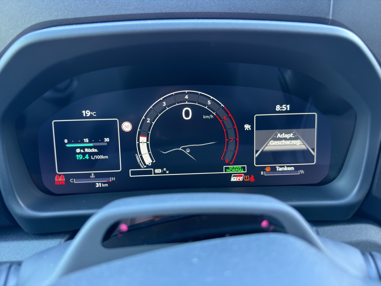 TOYOTA GR Yaris 1.6 Turbo Sport 4x4-image-16