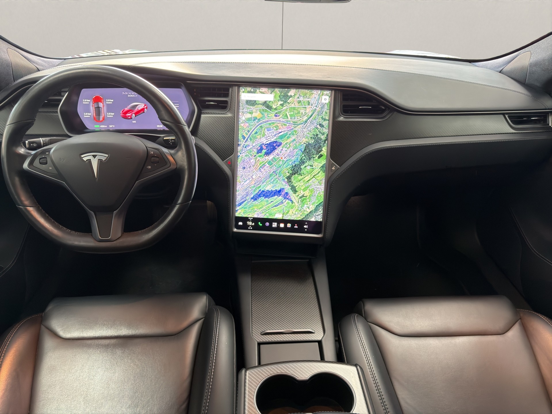 TESLA Model S 100 D-image-7