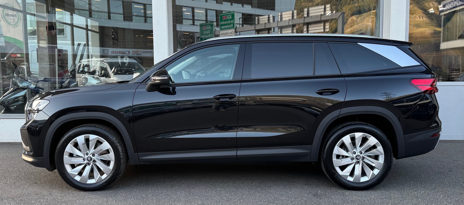 SKODA Kodiaq 2.0 TDI Selection 4x4-image-2