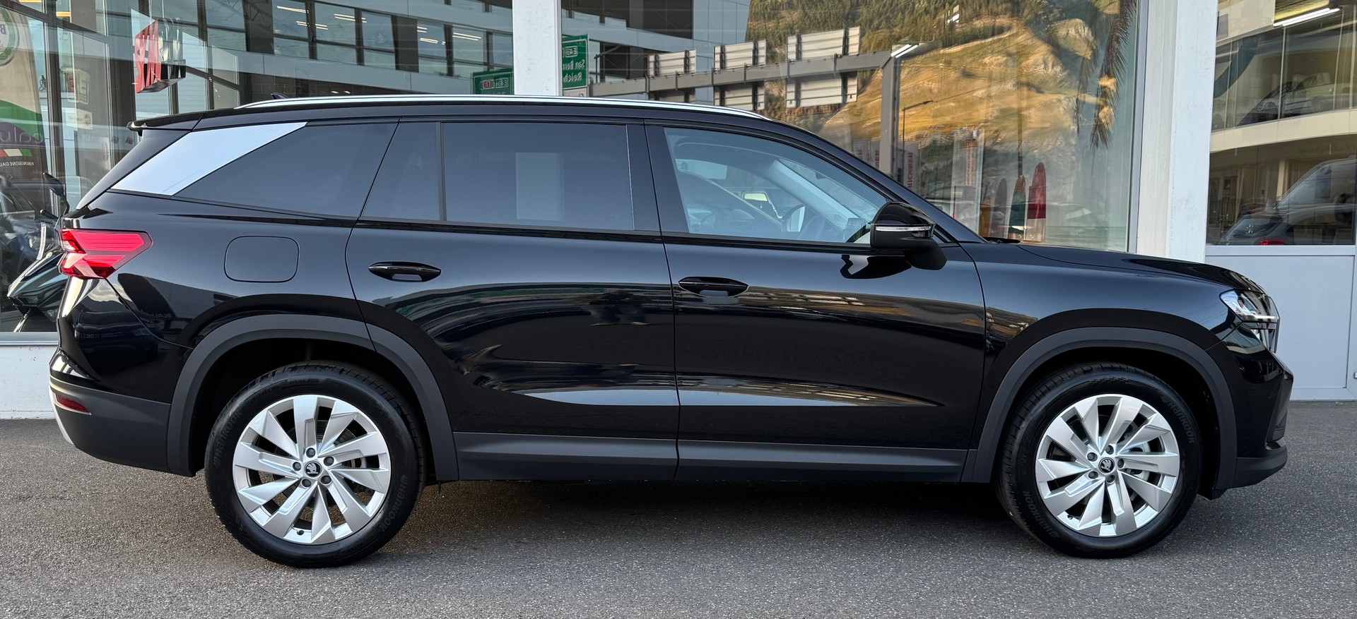 SKODA Kodiaq 2.0 TDI Selection 4x4-image-1