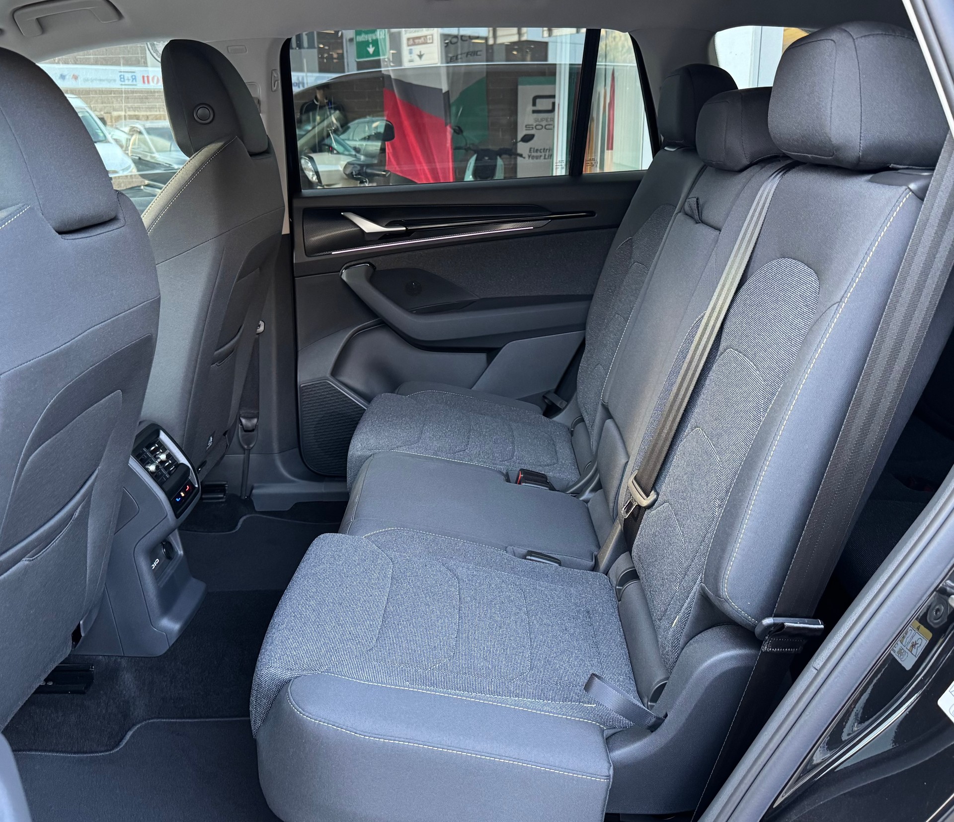 SKODA Kodiaq 2.0 TDI Selection 4x4-image-9