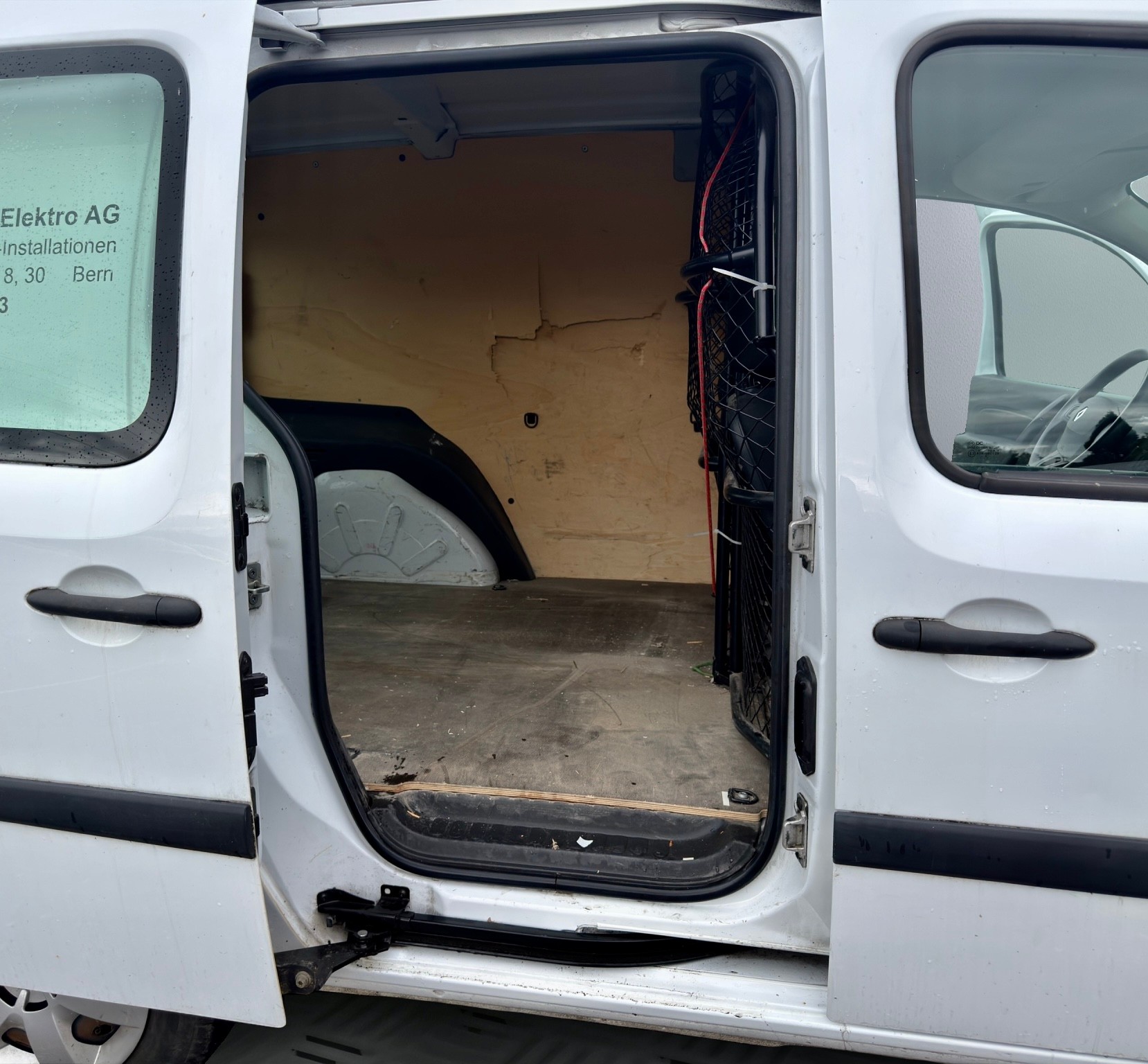 RENAULT Kangoo Medium TCe 115 ENERGY Mit Klimaanlage-image-11