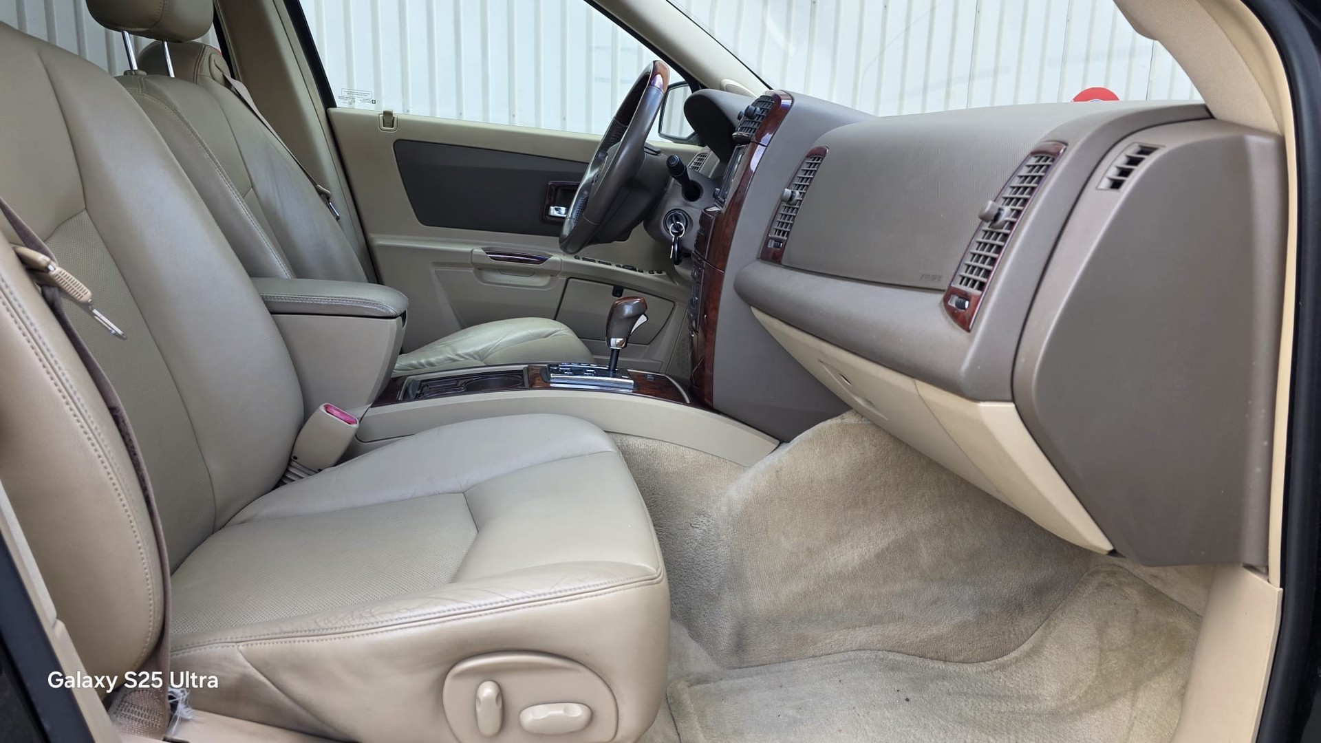 CADILLAC SRX 3.6 V6 Sport Luxury 4WD-image-8