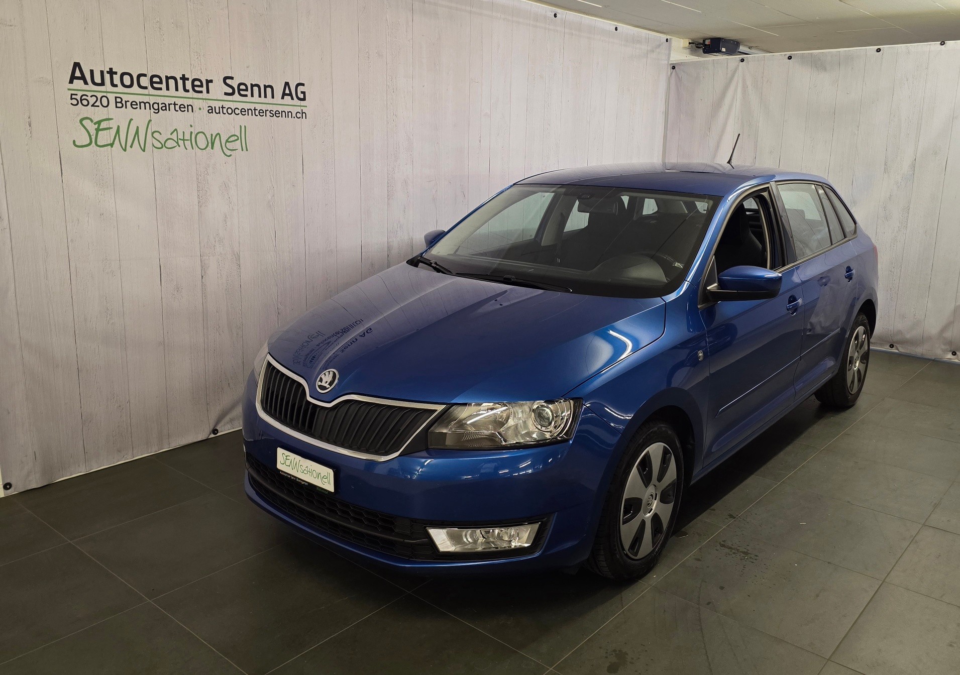 SKODA Rapid Spaceback 1.4 TSI Ambition DSG-image-0